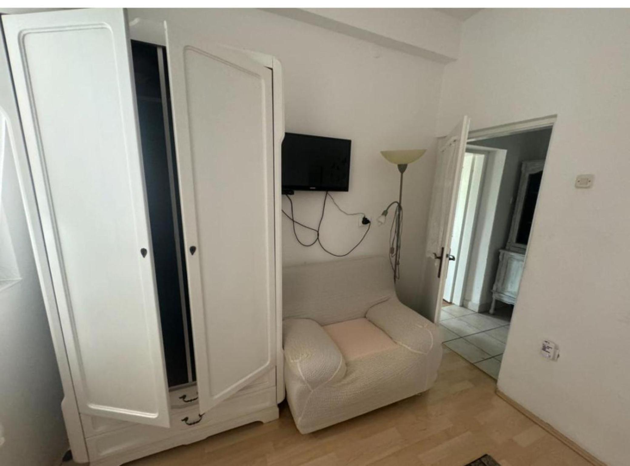 Duga House