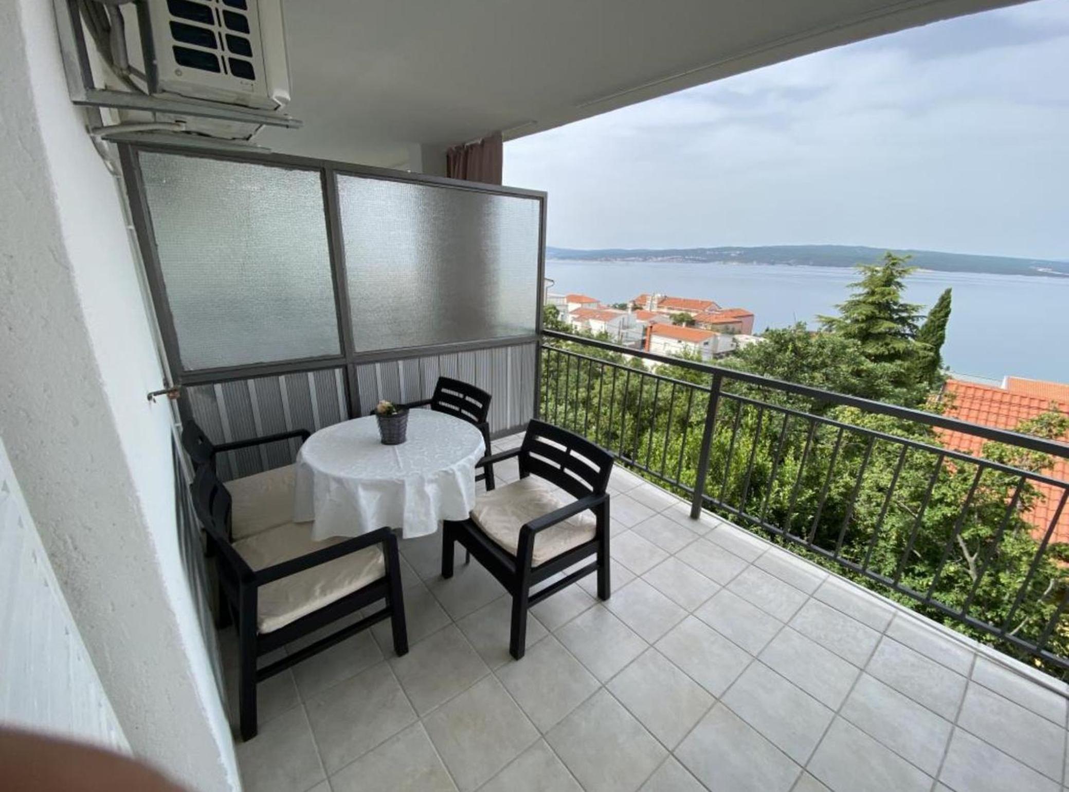 Duga House