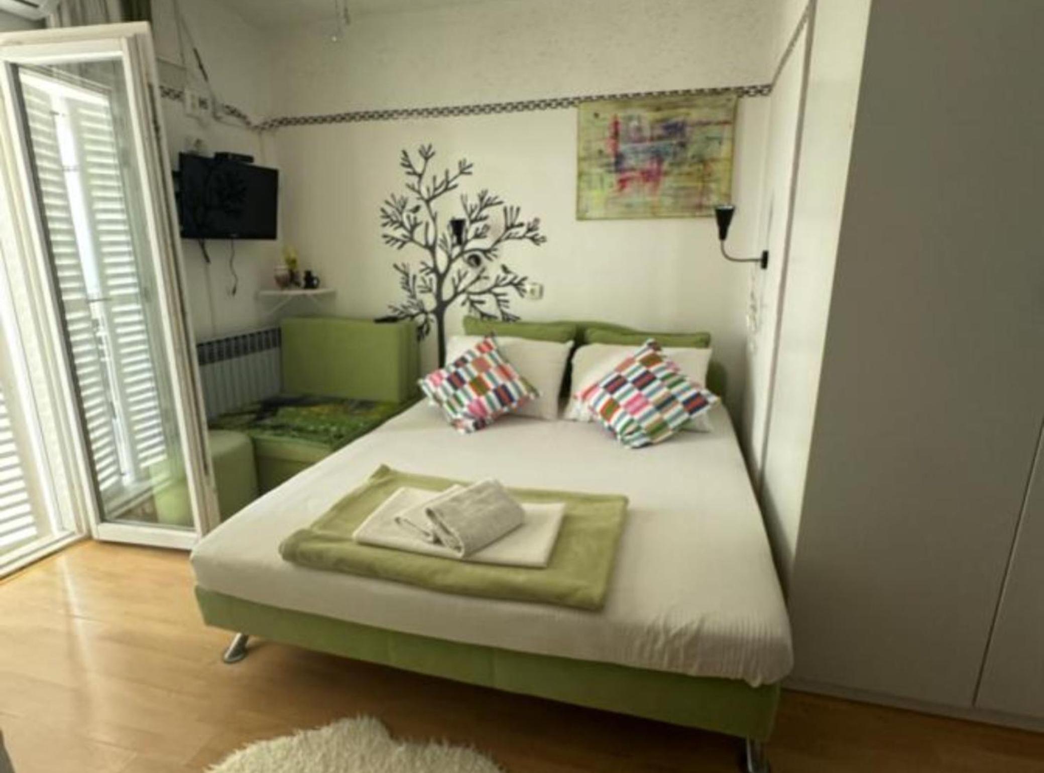 Duga House