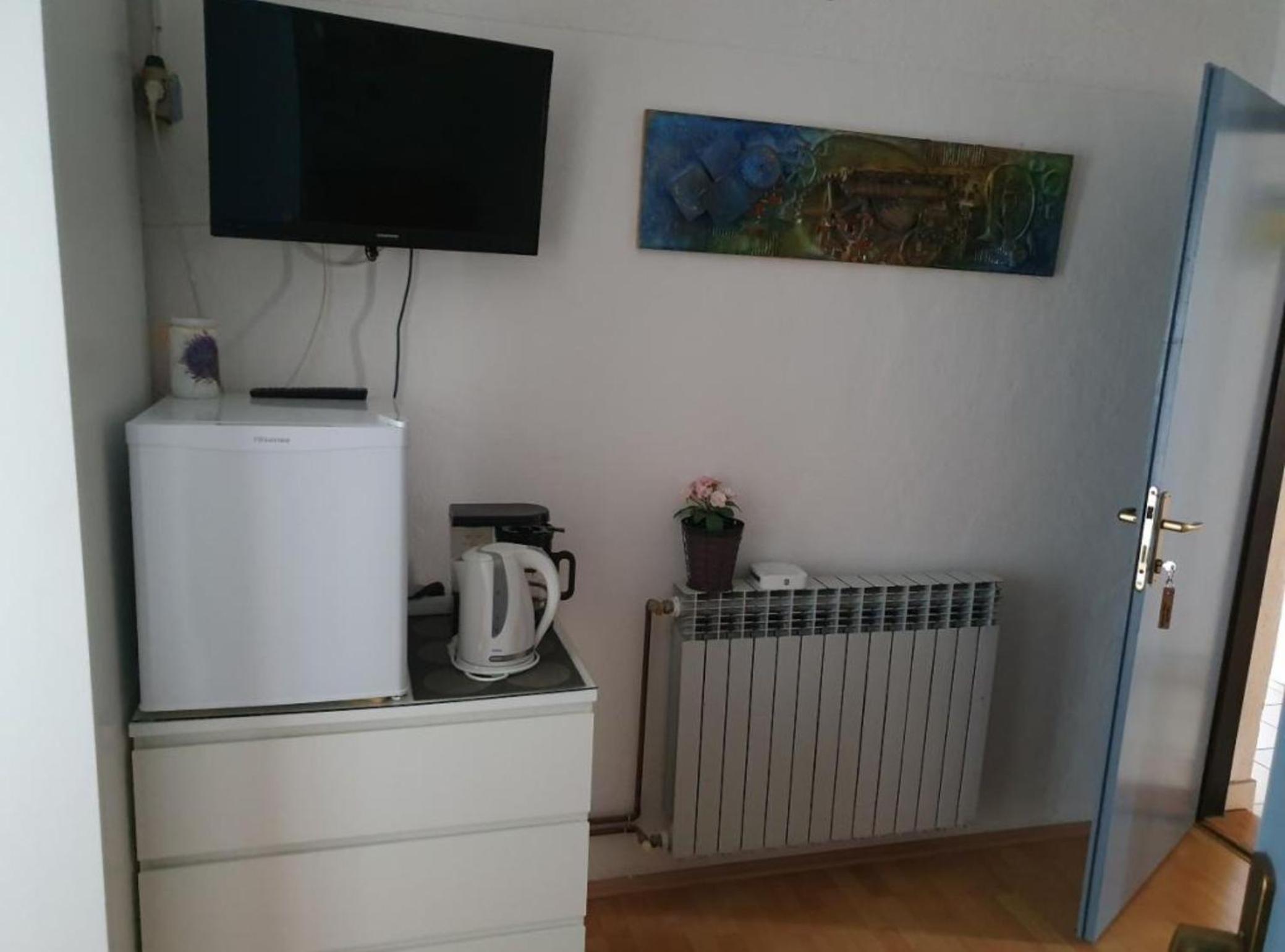 Duga House