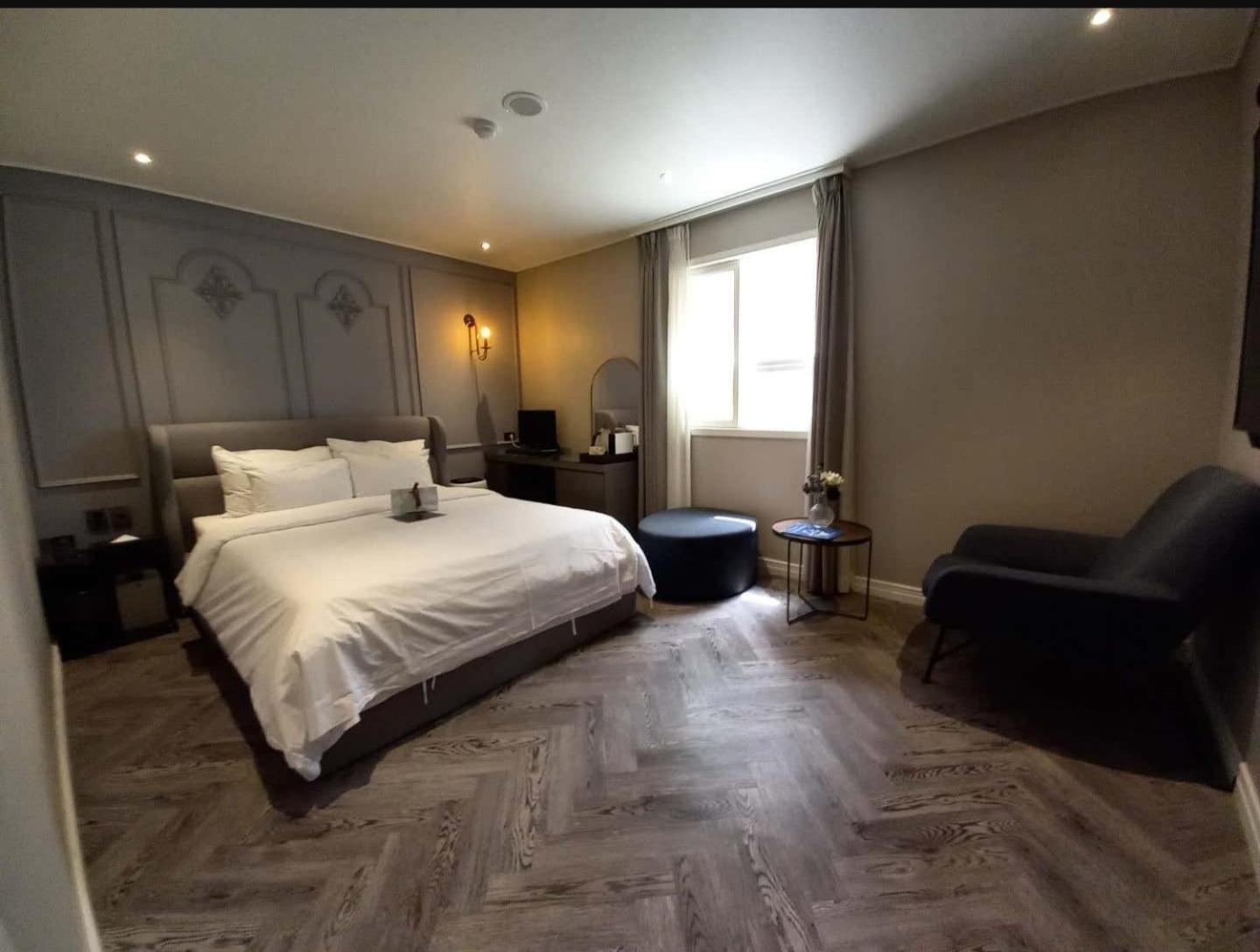 JungWon Hotel