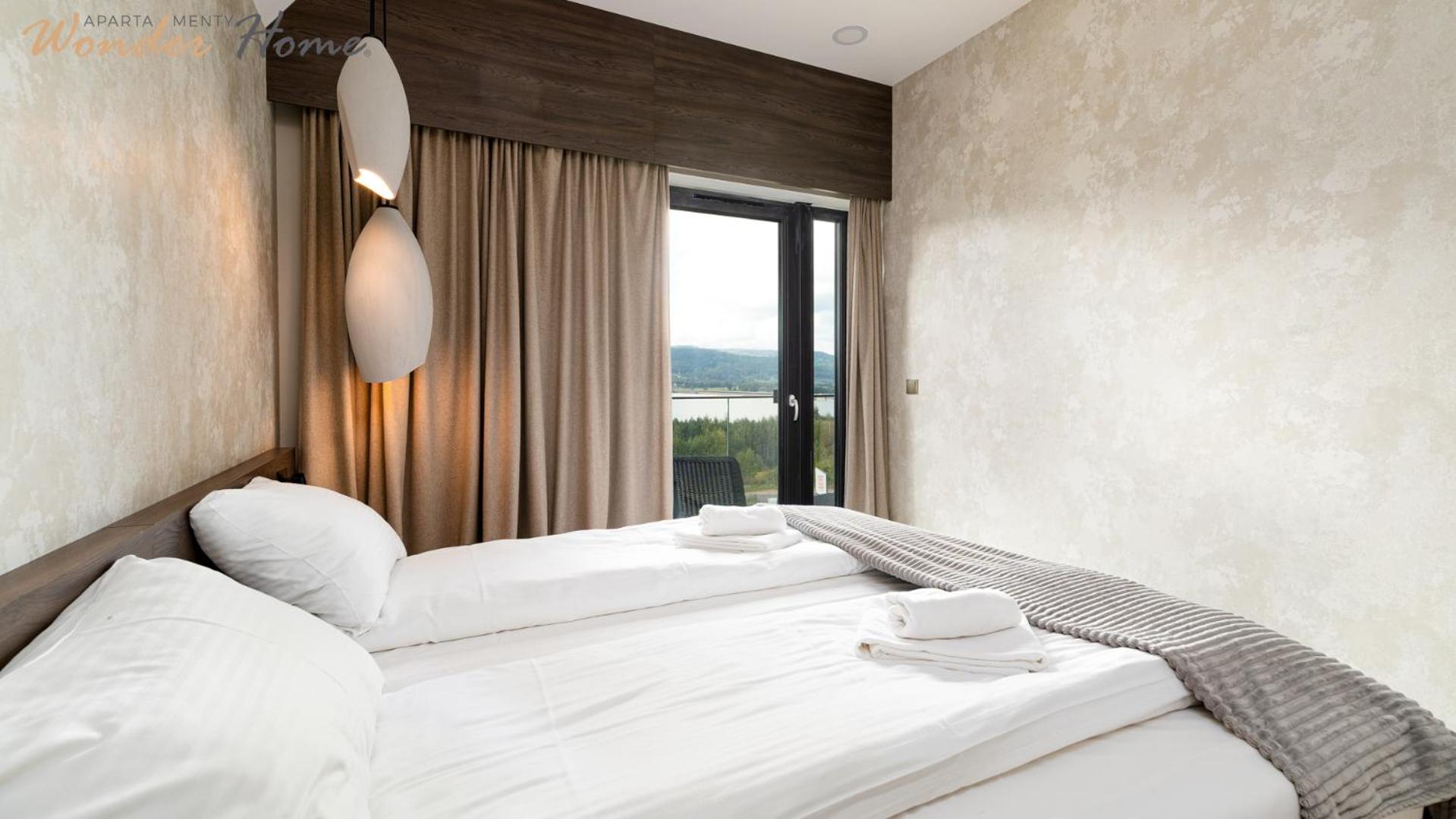 Wonder Hill - bajkowy widok na góry i zalew, strefa wellness na terenie kompleksu