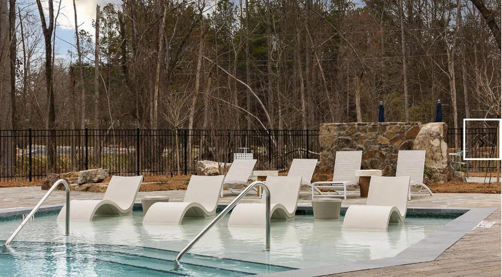 Landing Stylish 1BD Clubhouse Pool
