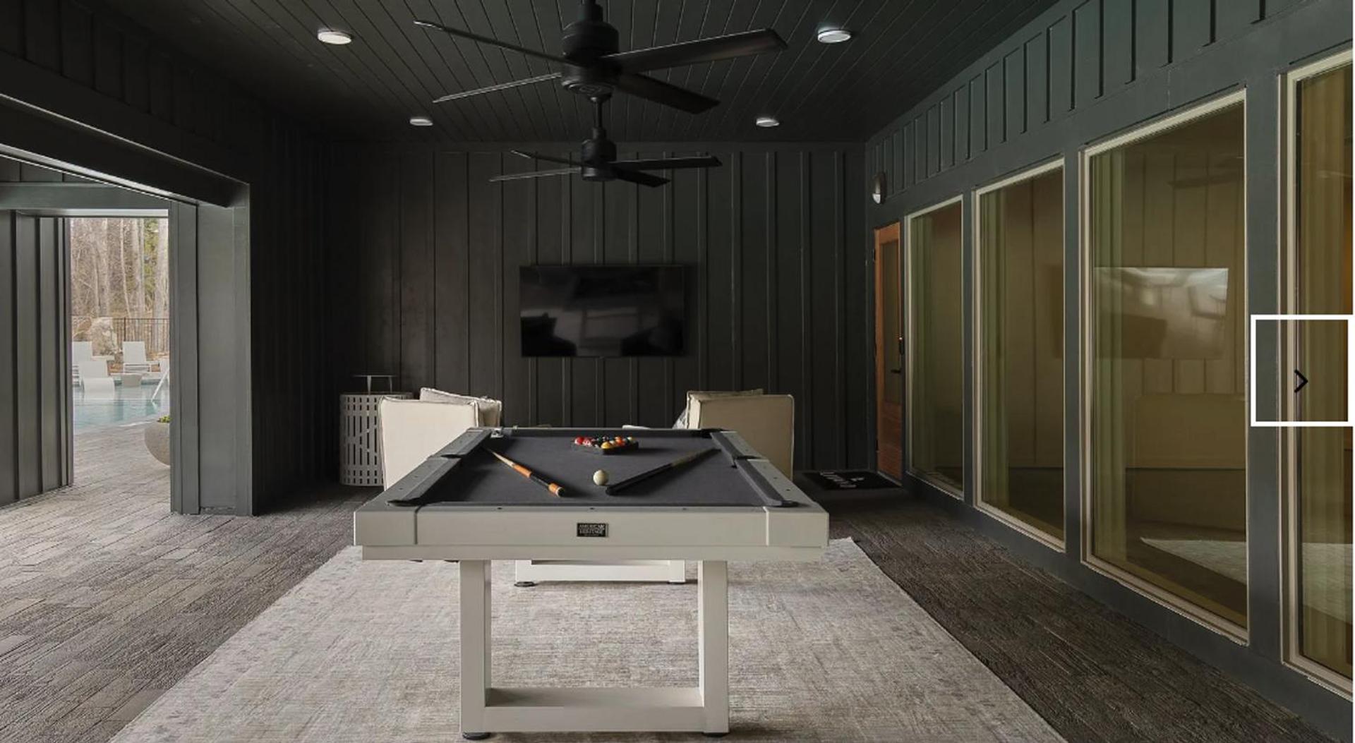 Landing Stylish 1BD Clubhouse Pool