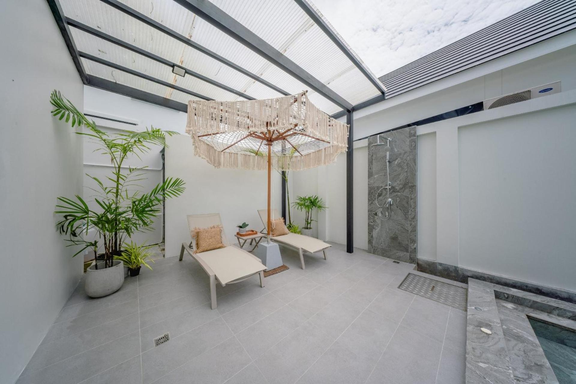 New 3BR Pool Villa w Jacuzzi Ao Nang Krabi