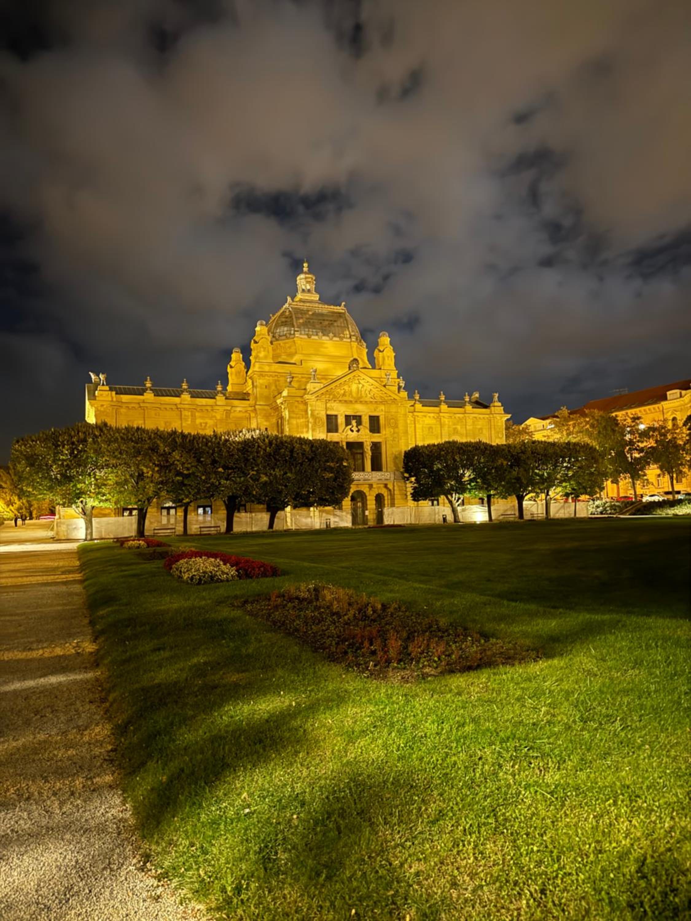 Casa Trussardi De Luxe