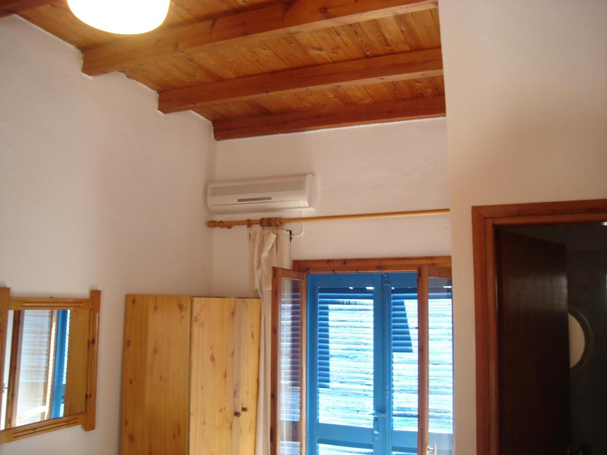 Photo 44
