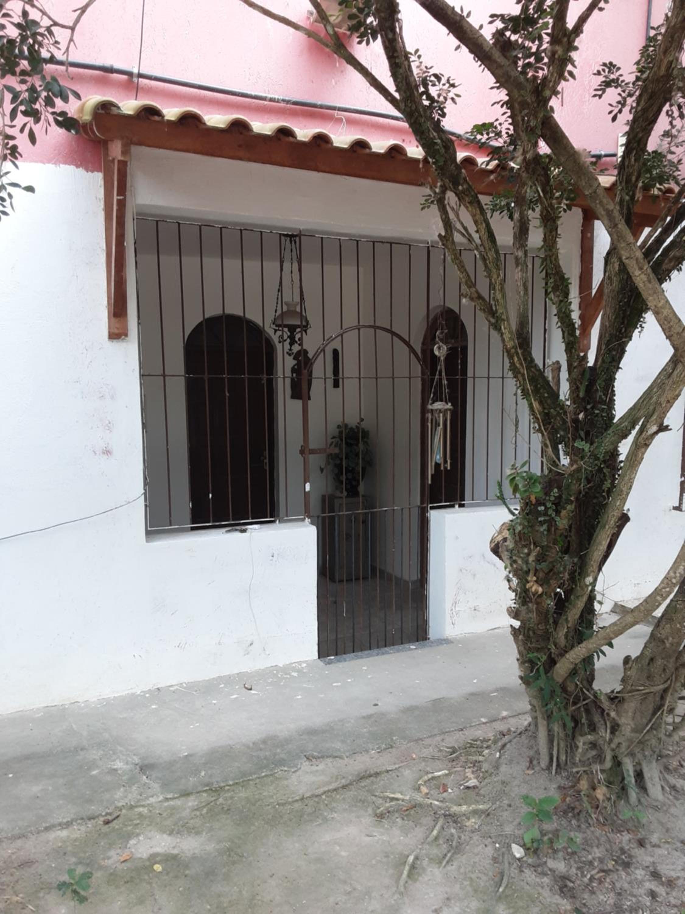 Apartamento Térreo - Setiba - Guarapari