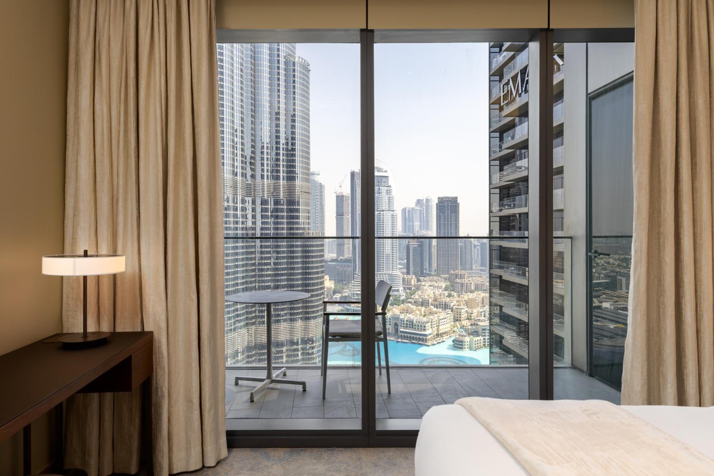 Maison Privee - Fabulous Apt with Sensational Burj Khalifa Views