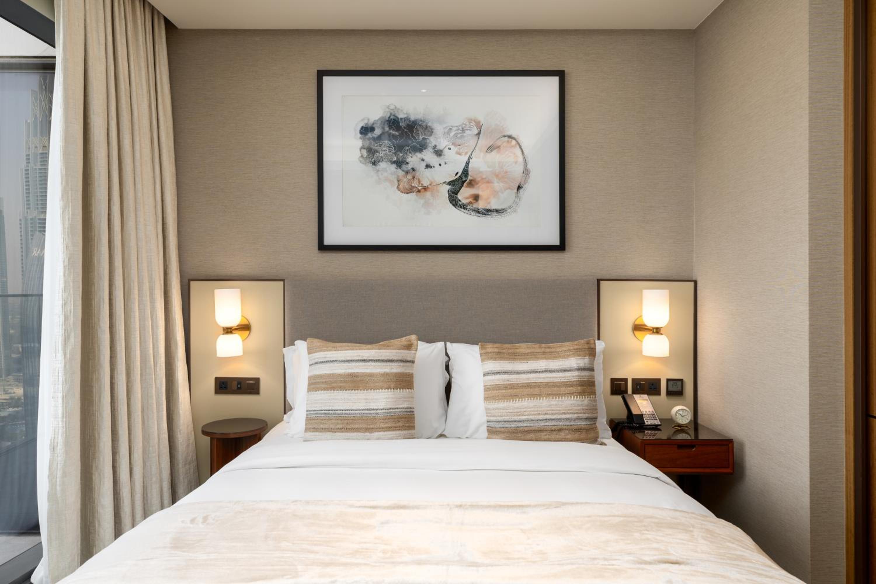 Maison Privee - Fabulous Apt with Sensational Burj Khalifa Views