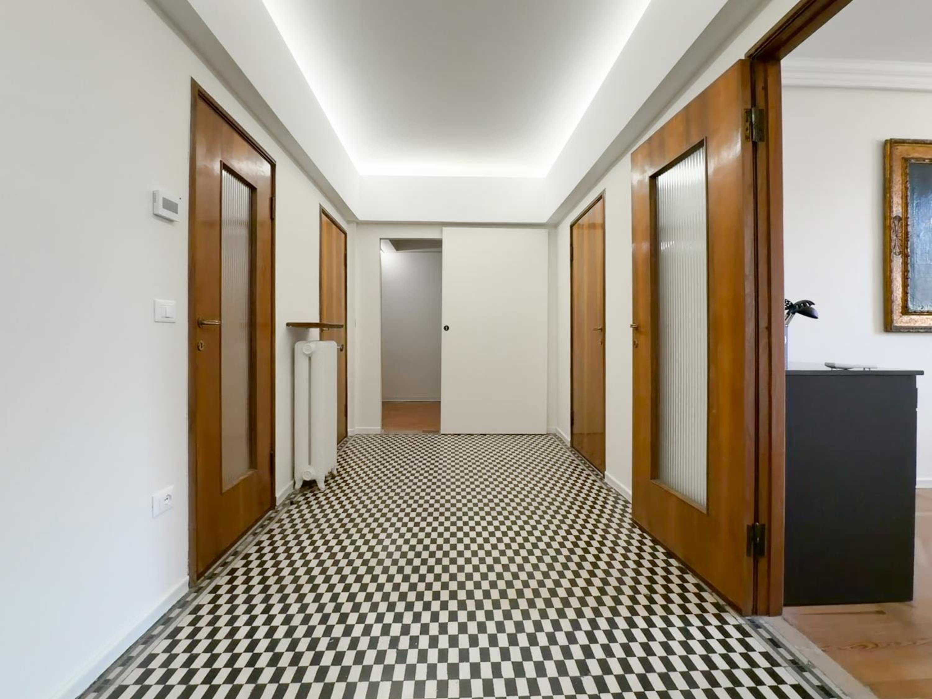 Attico d'Autore in Piazza con Vista Ghirlandina
