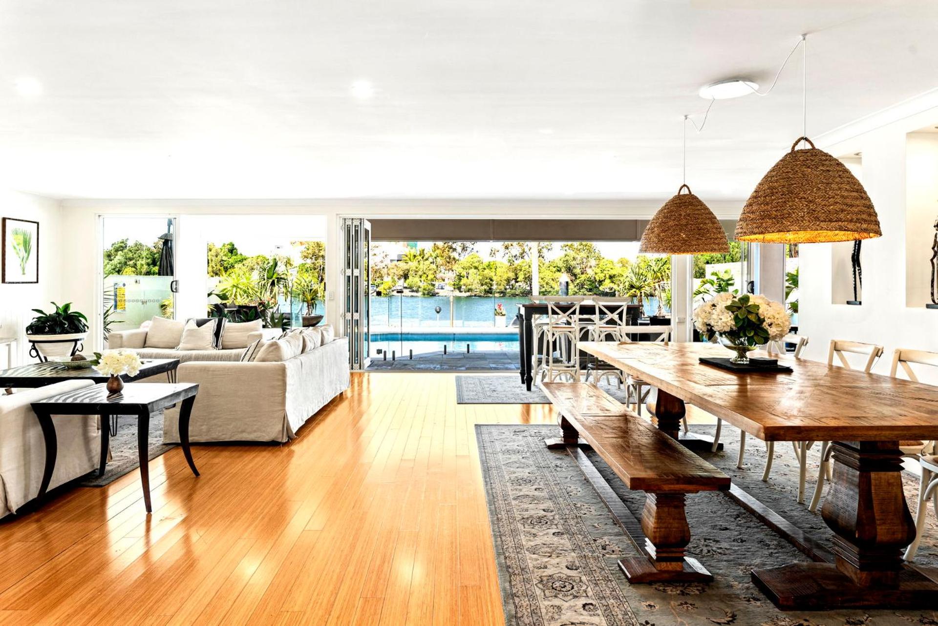 Surfers Paradise Escape - Huge Heated Pool