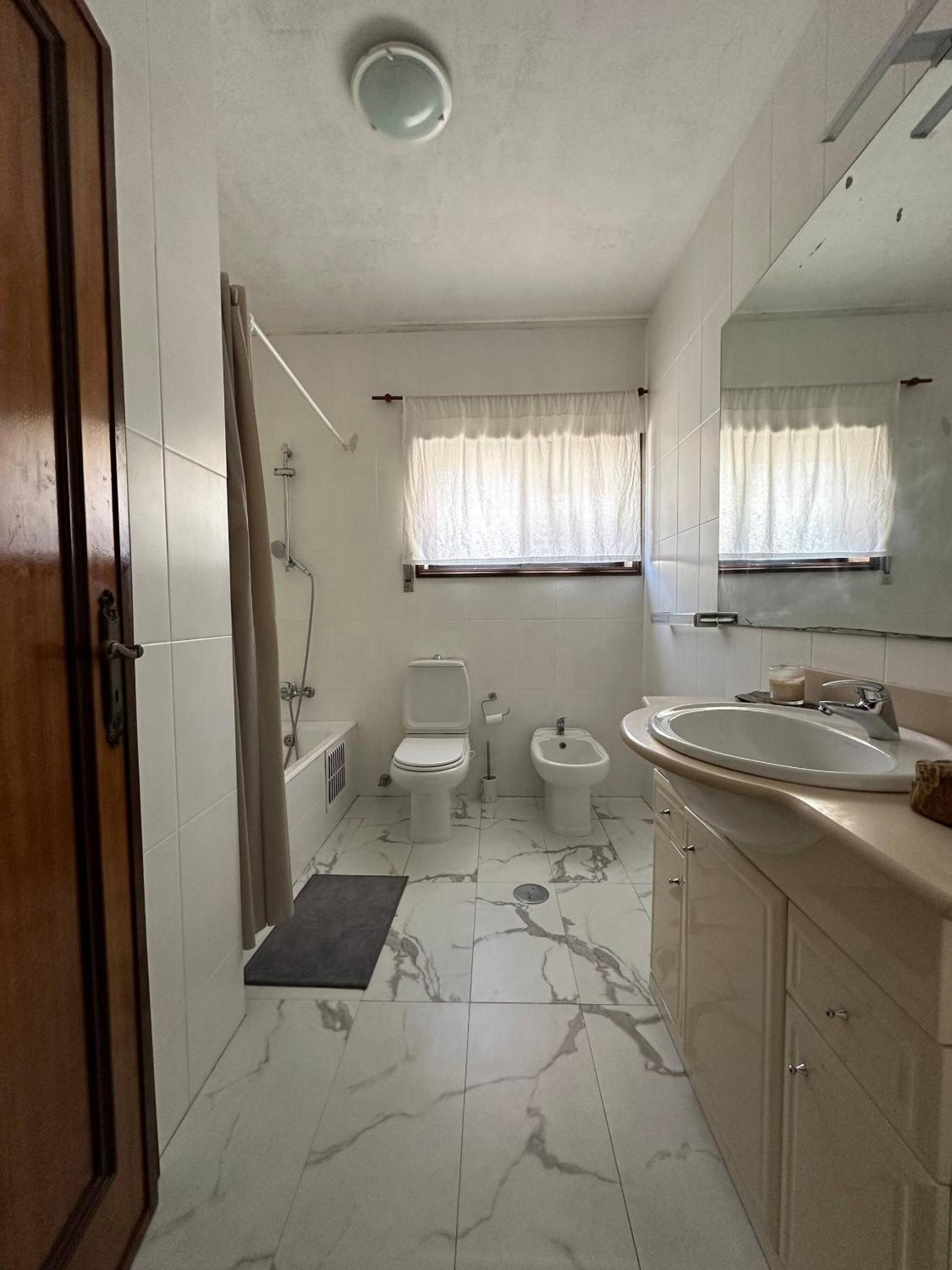 5 room house, next to golf course Quinta do fojo