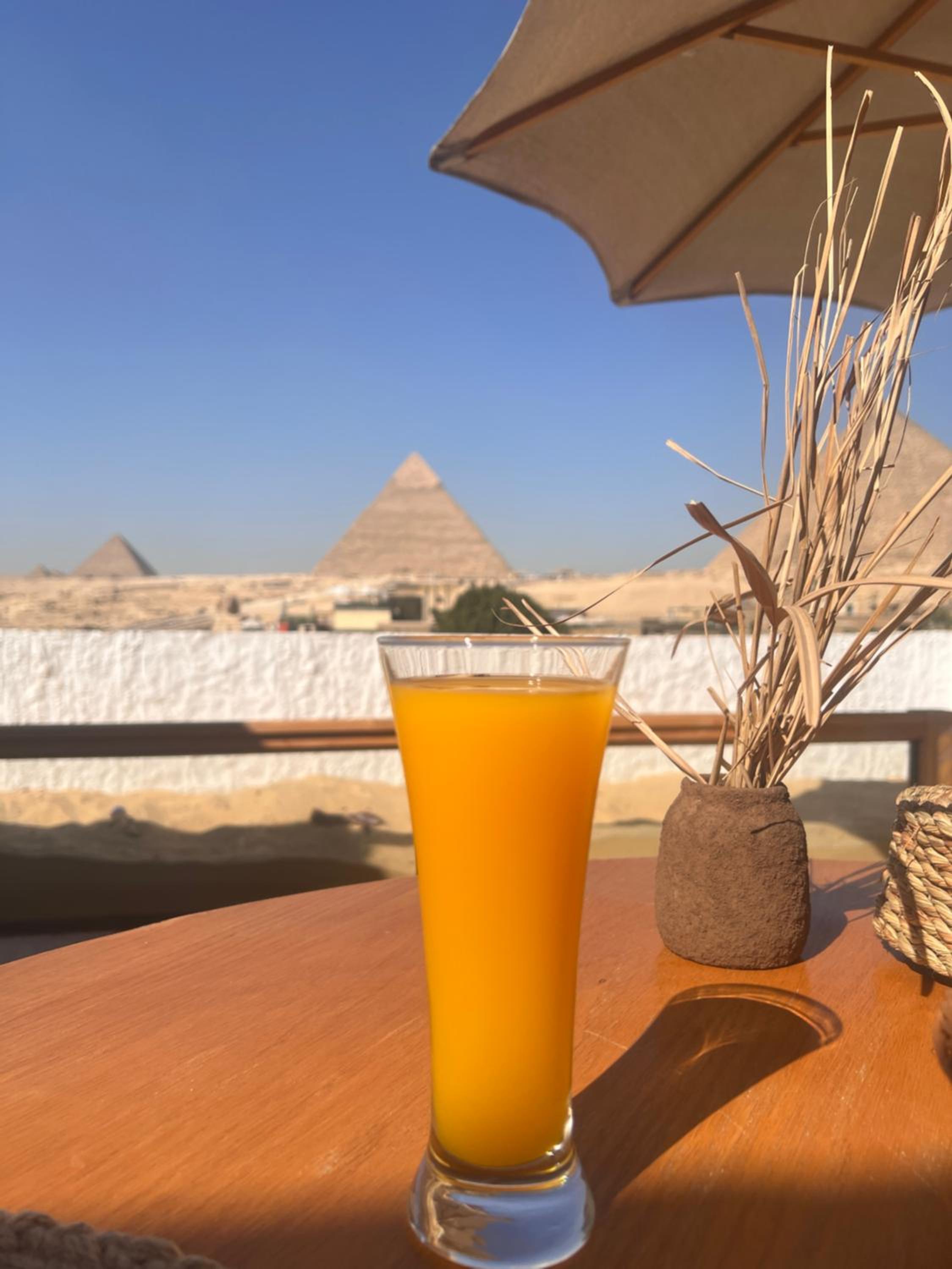Pyramids Top view inn