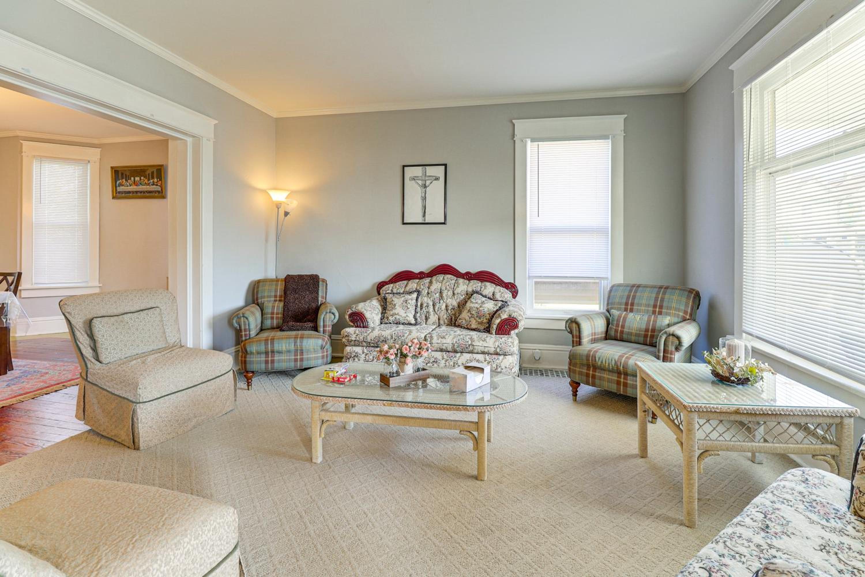 1 Mi to Dtwn and Franciscan University Home with Yard