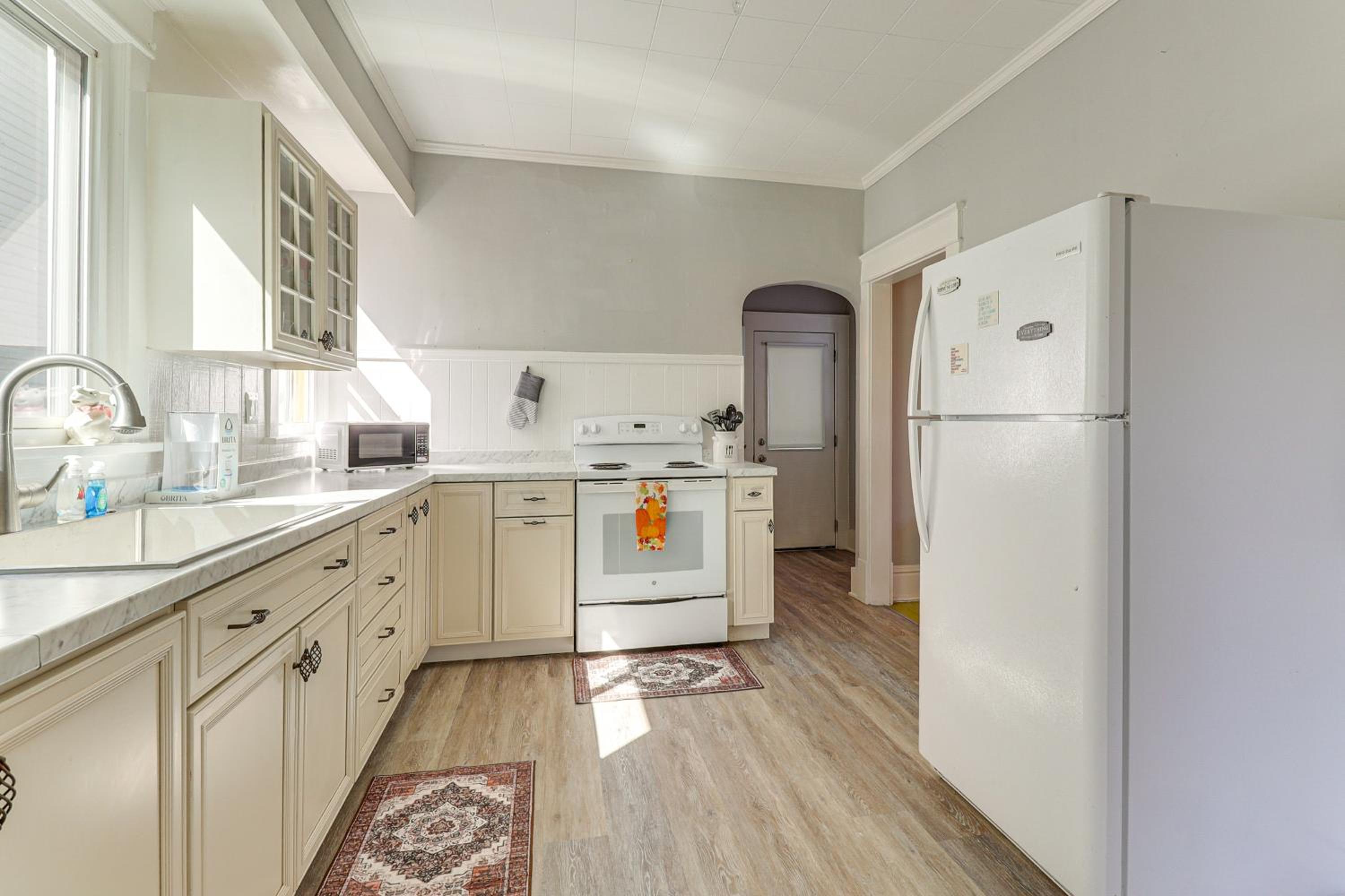 1 Mi to Dtwn and Franciscan University Home with Yard
