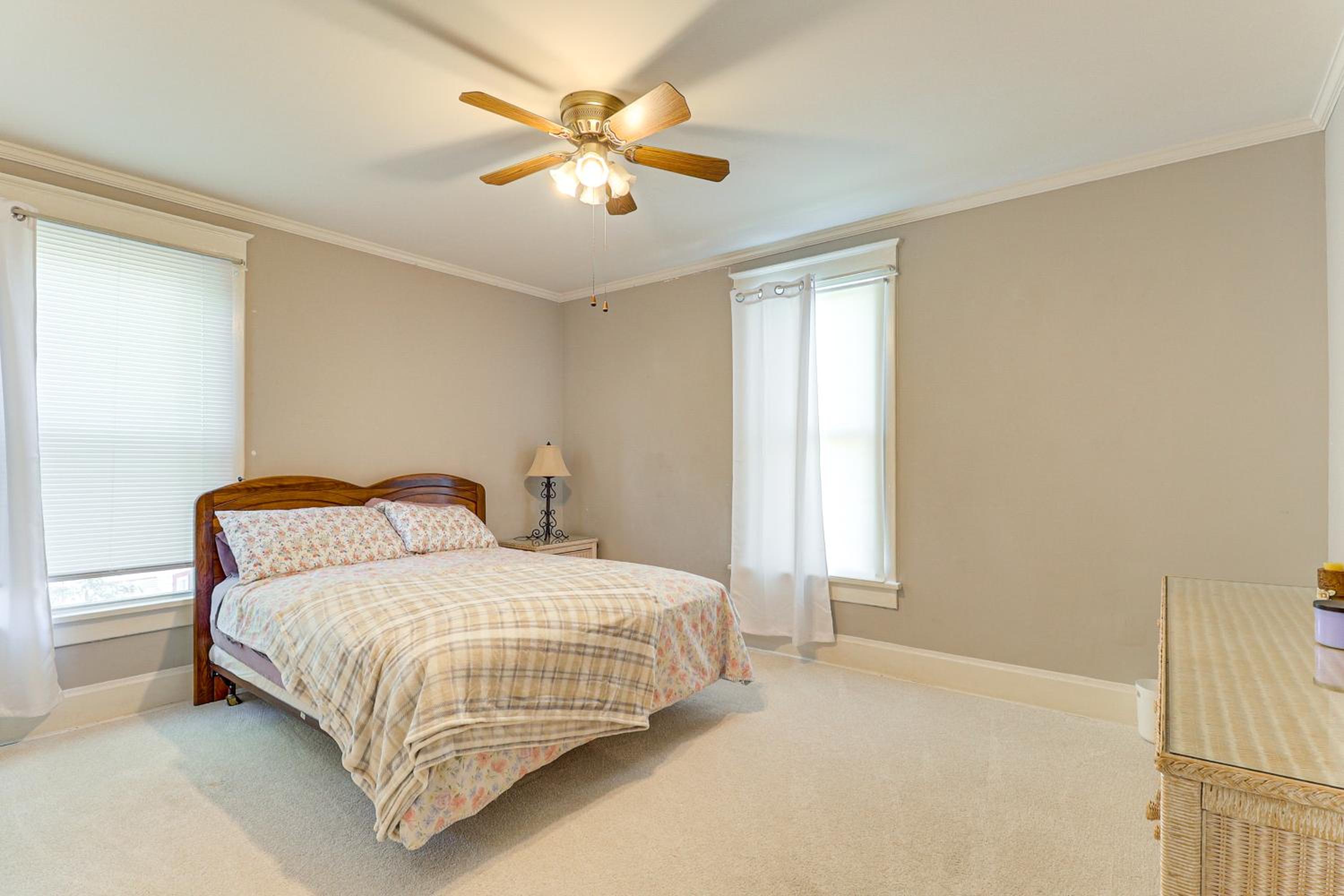 1 Mi to Dtwn and Franciscan University Home with Yard
