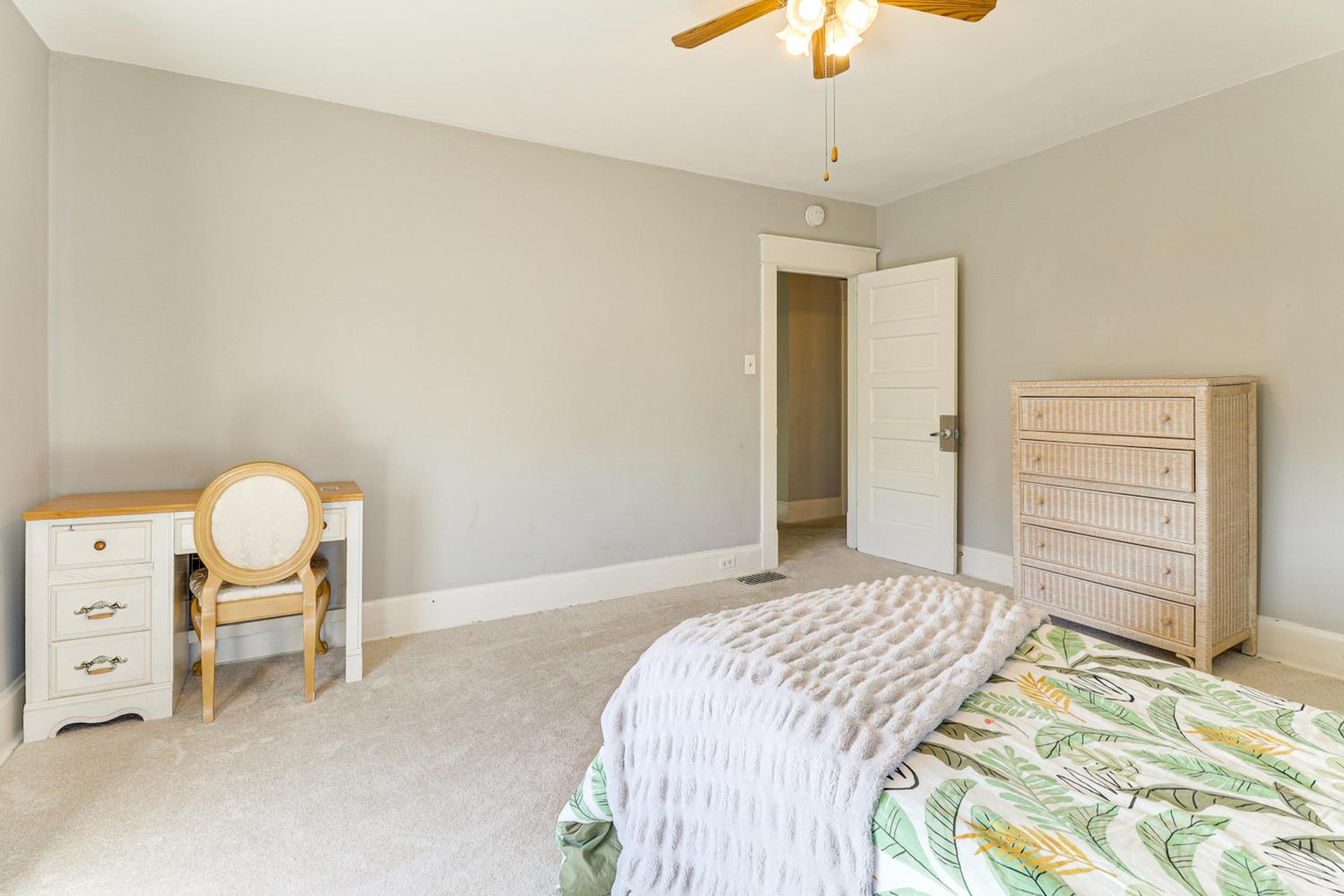 1 Mi to Dtwn and Franciscan University Home with Yard