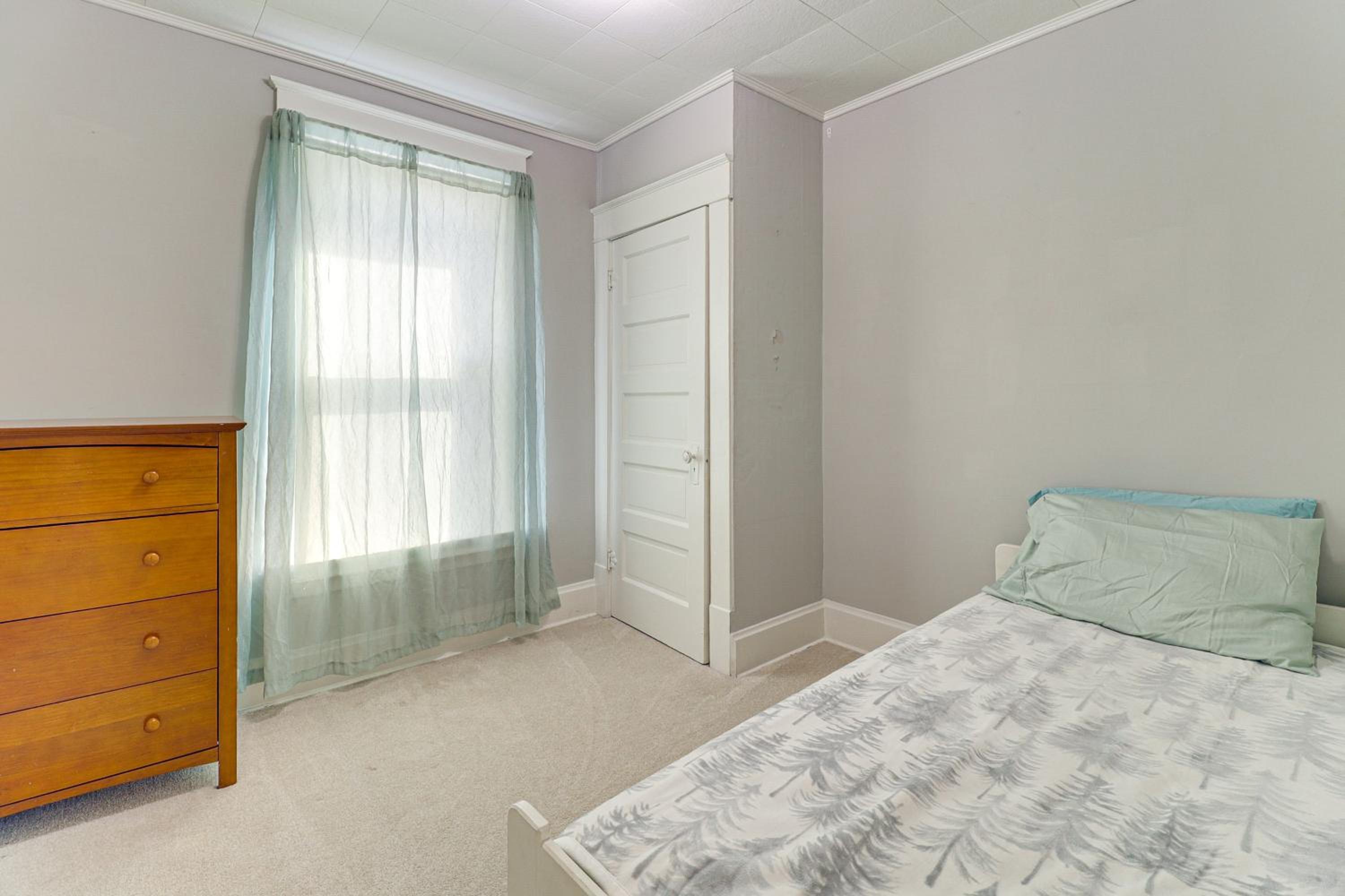 1 Mi to Dtwn and Franciscan University Home with Yard