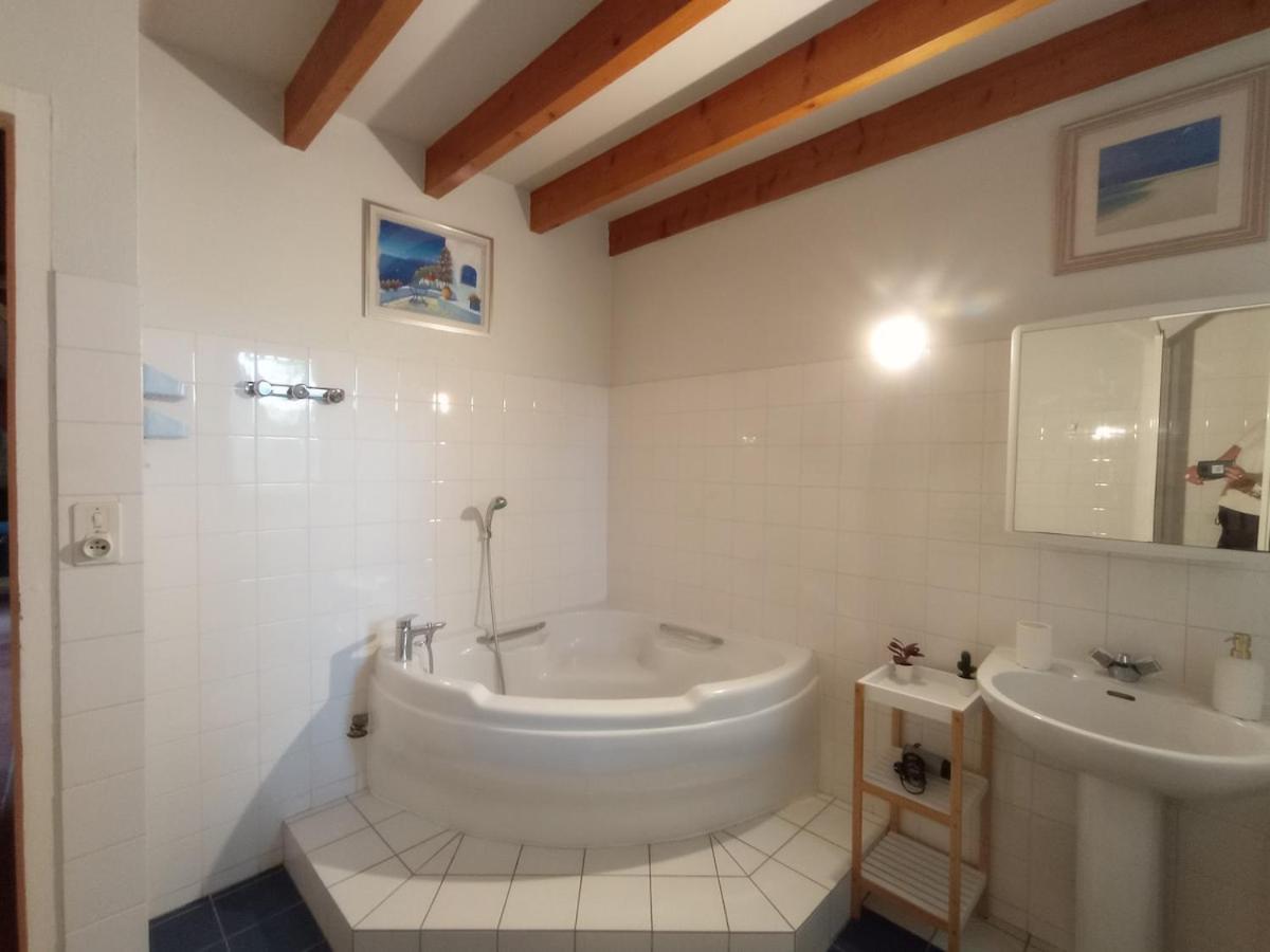 Grande ferme bretonne proche des plages