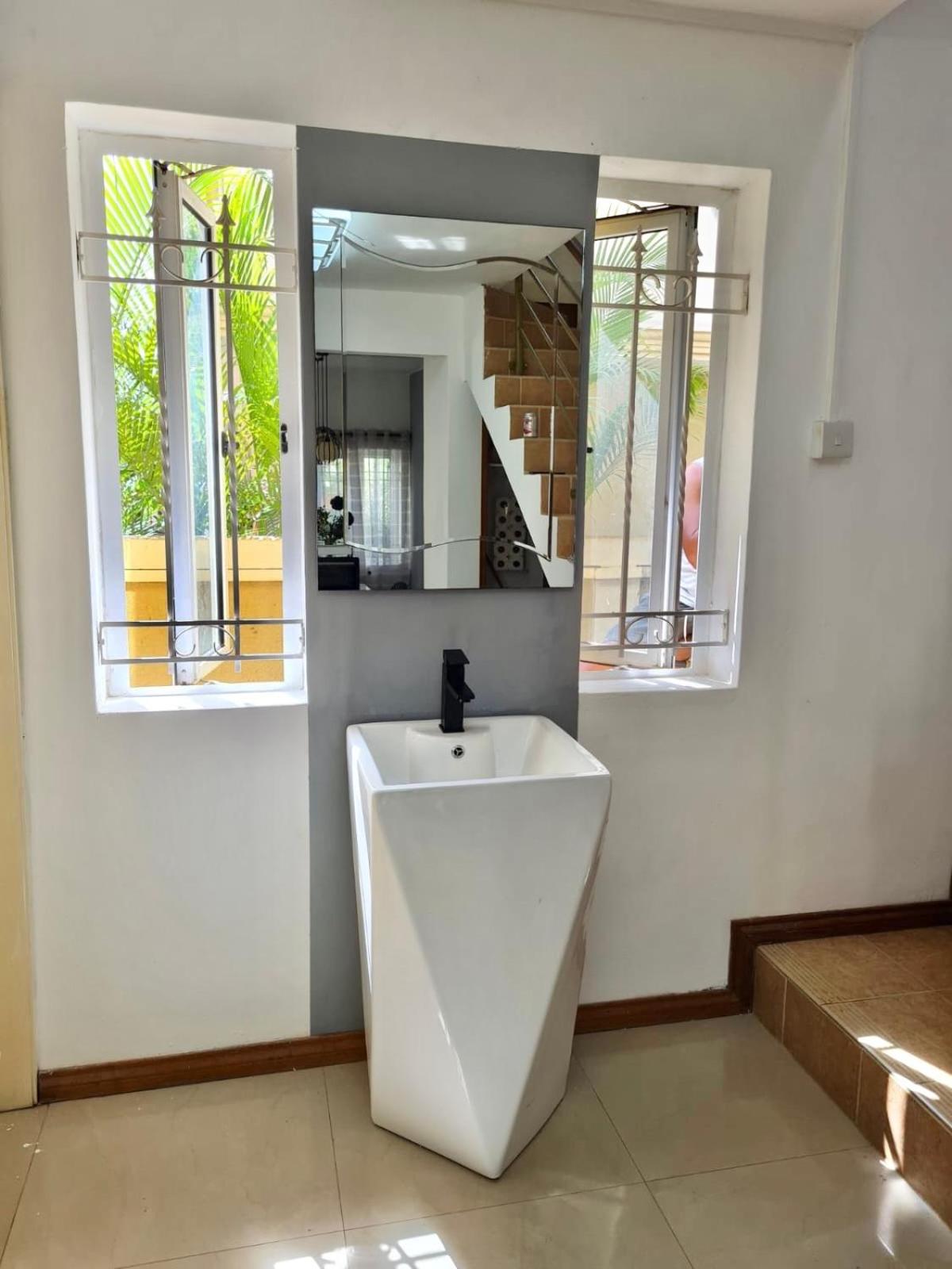 Villa Palmiste Duplex 2 min walk to beach