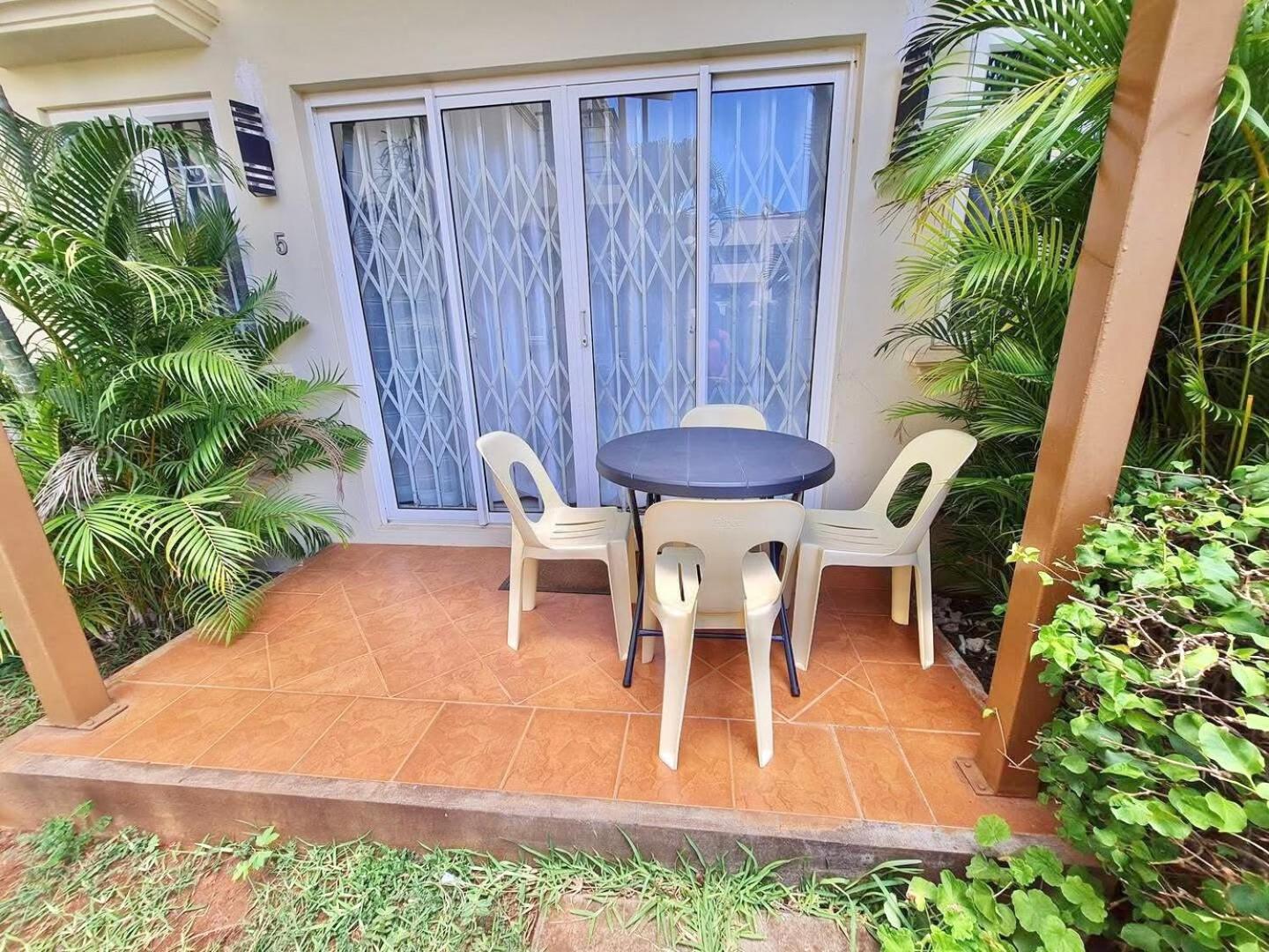 Villa Palmiste Duplex 2 min walk to beach