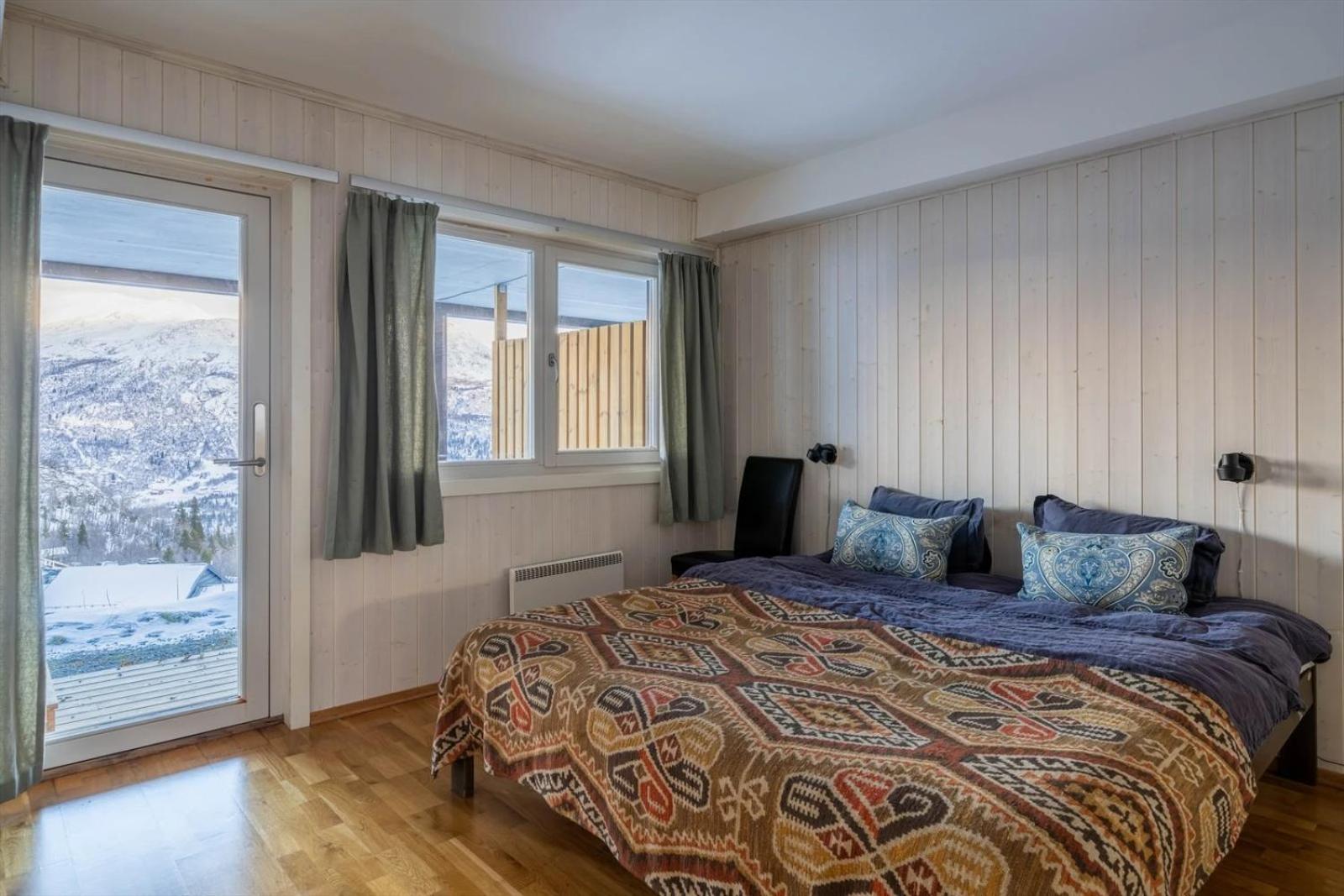 Large Ski in-Ski out Apartment for Groups