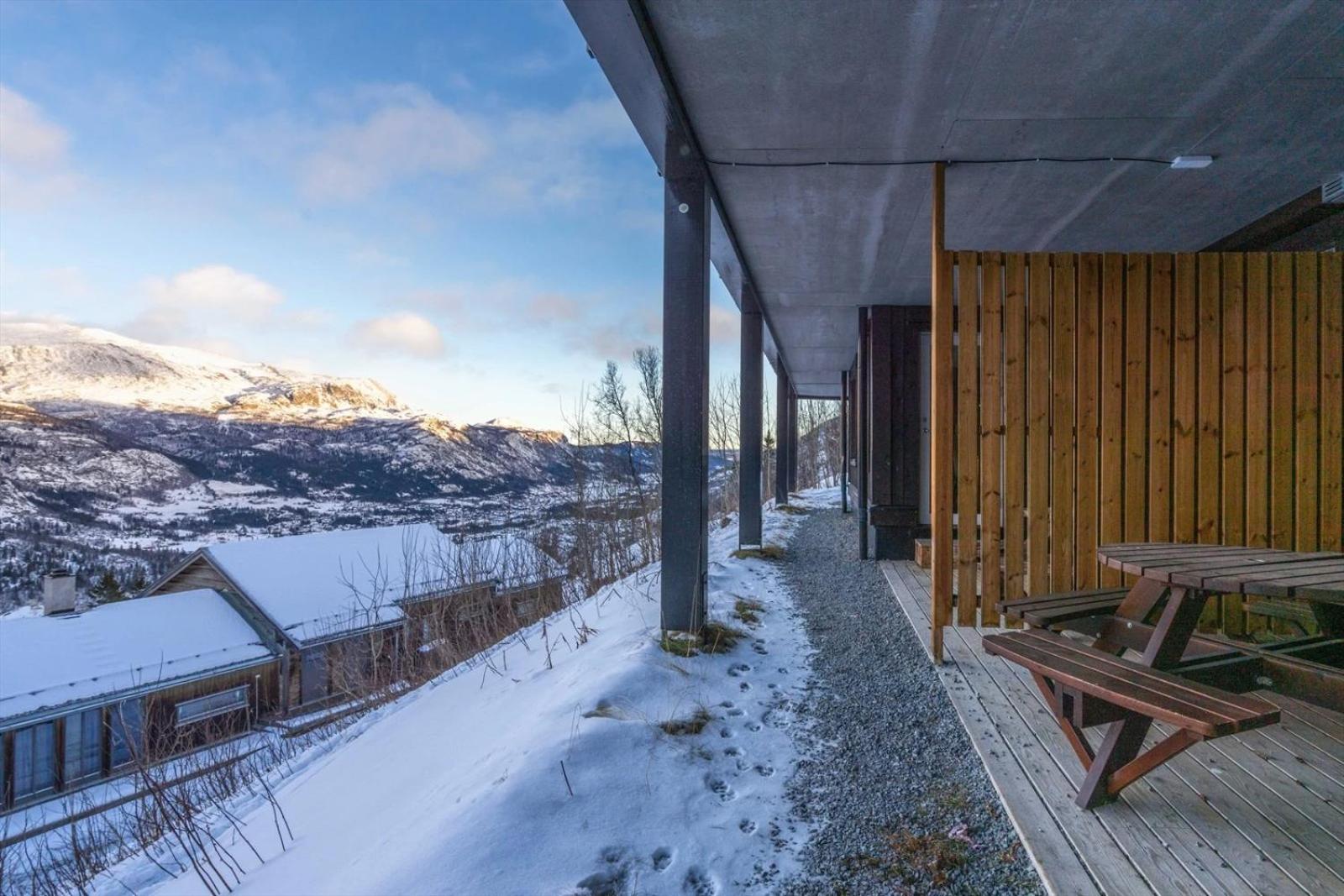 Large Ski in-Ski out Apartment for Groups