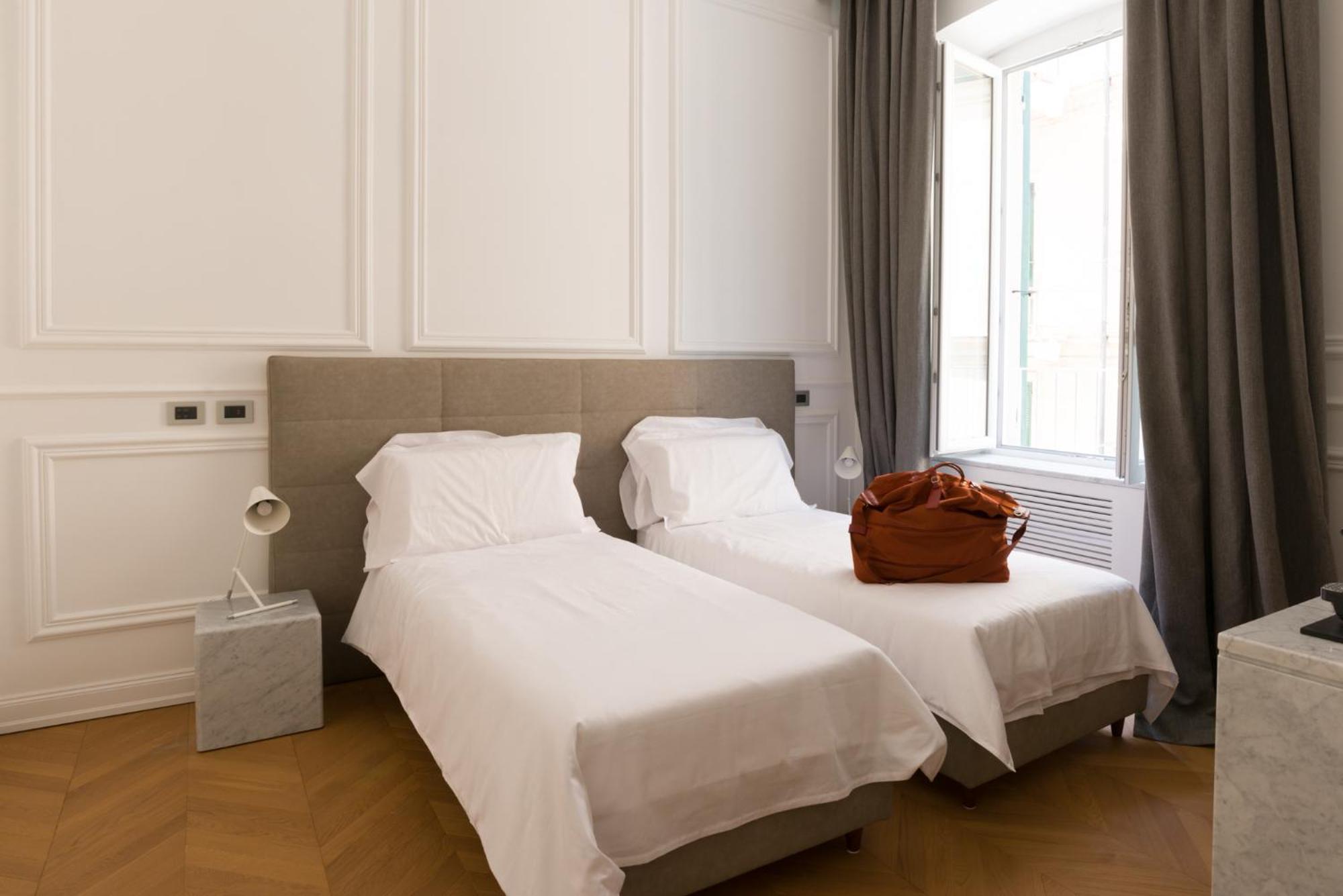 Via Chiodo Luxury Rooms