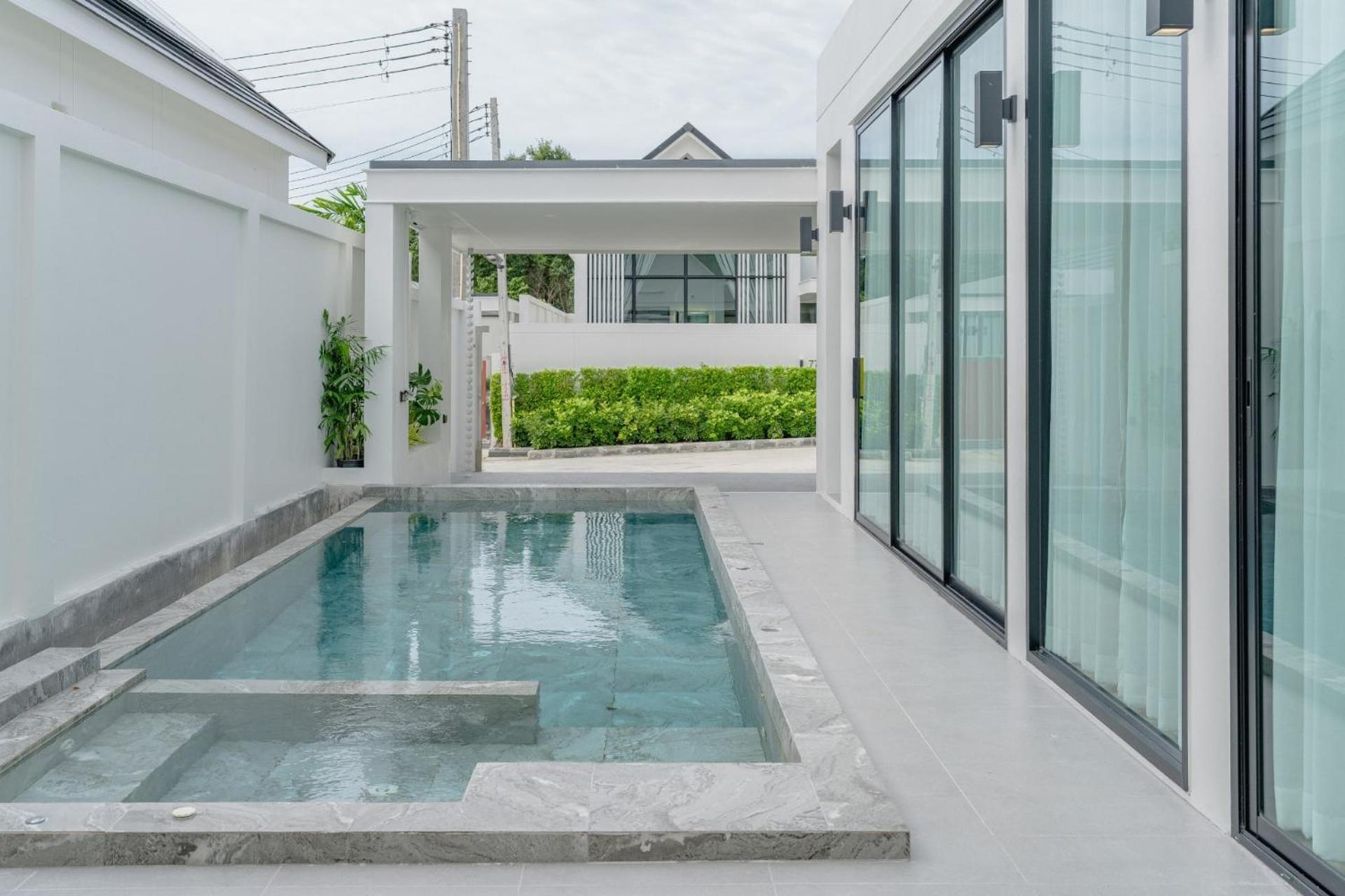 New 3BR Pool Villa w Jacuzzi Ao Nang Krabi