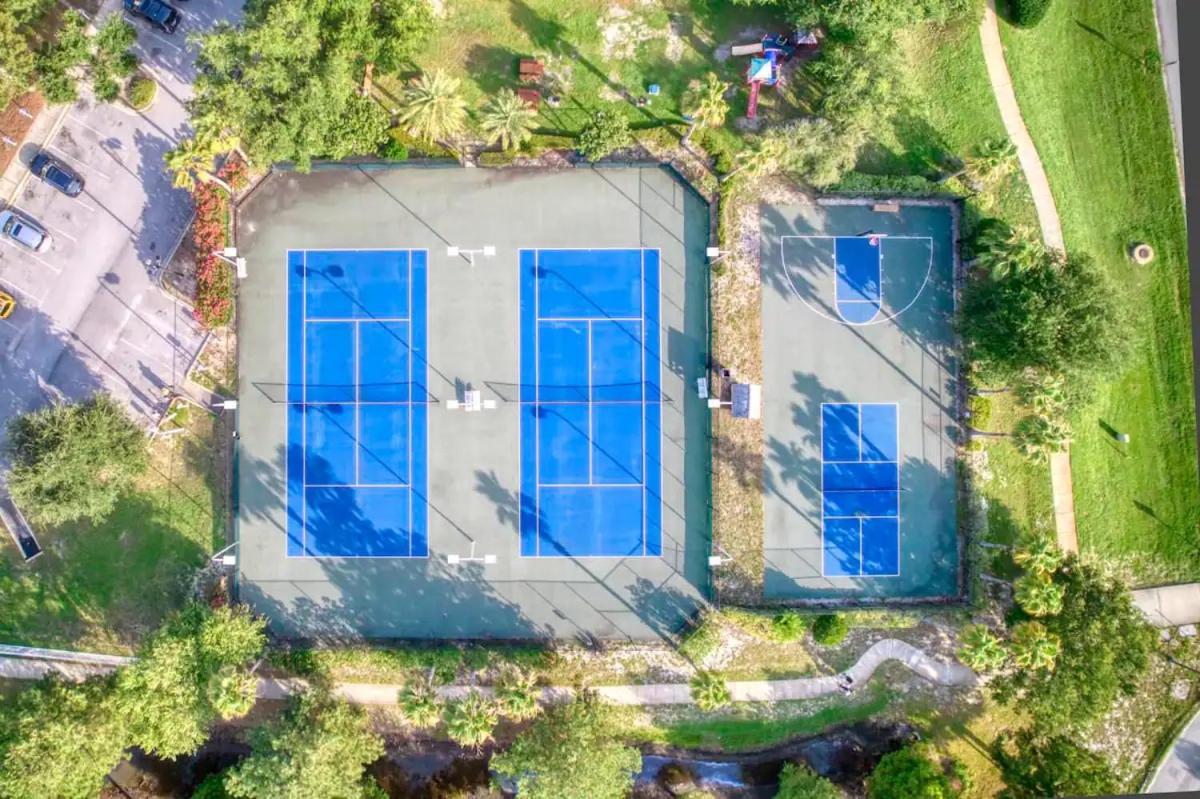An Emerald Coast Escape