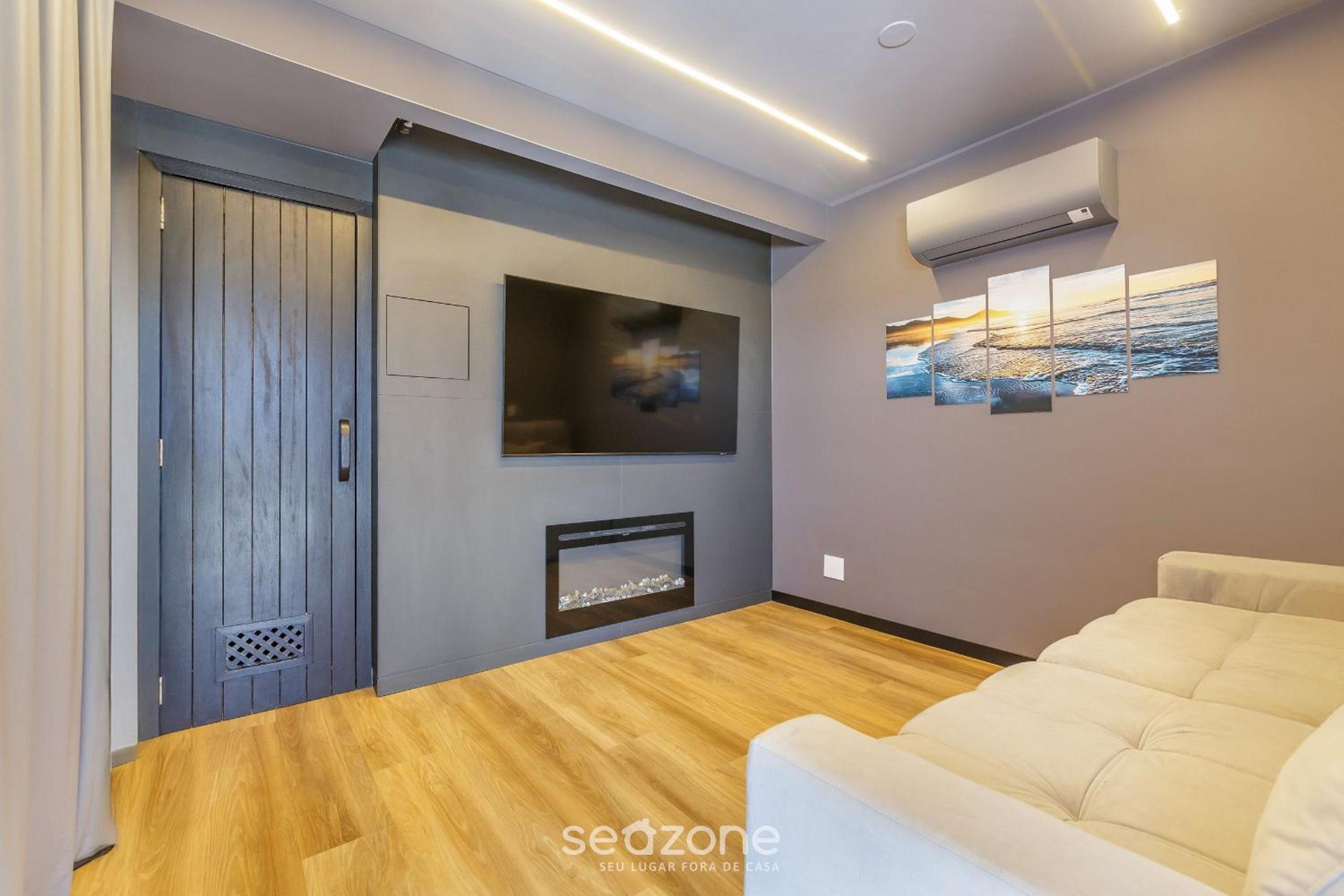House with Jacuzzi, just 10min from the sea OSH