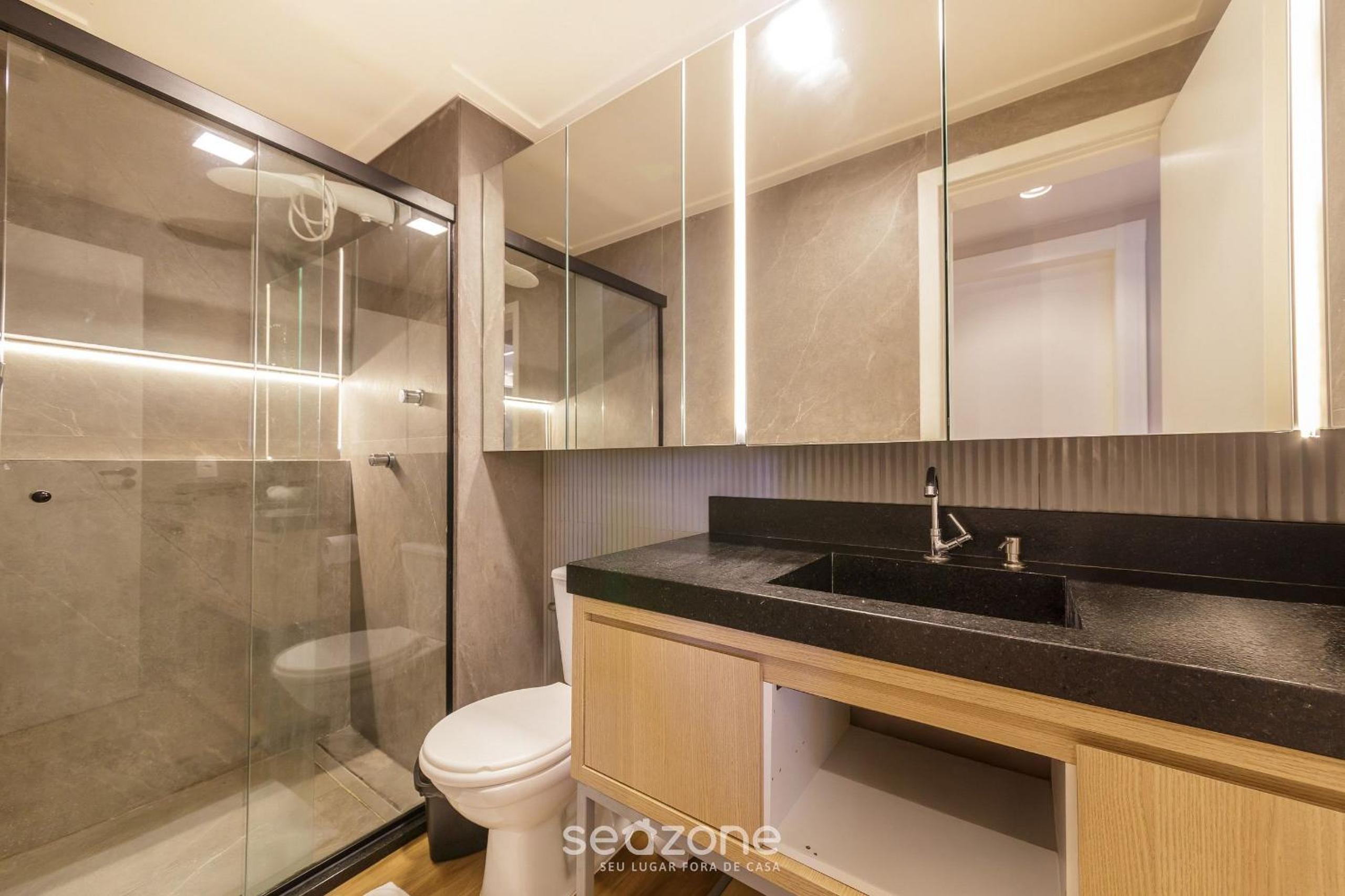 House with Jacuzzi, just 10min from the sea OSH
