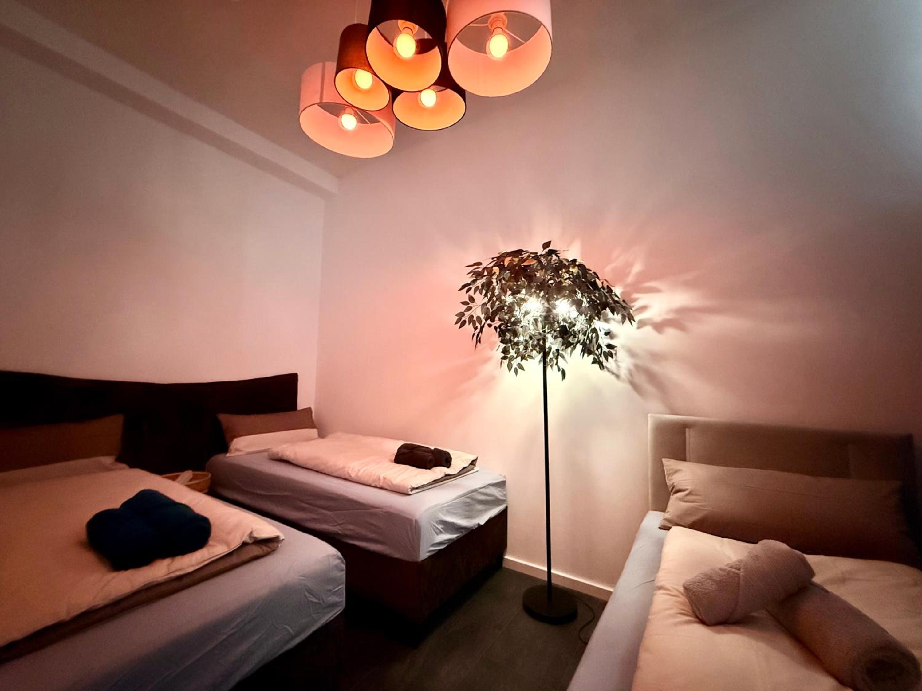 City Apartment am Rhein - Kapitol-Viertel - Kölner Dom & Hauptbahnhof - Modern Komfort - Perfekte Lage