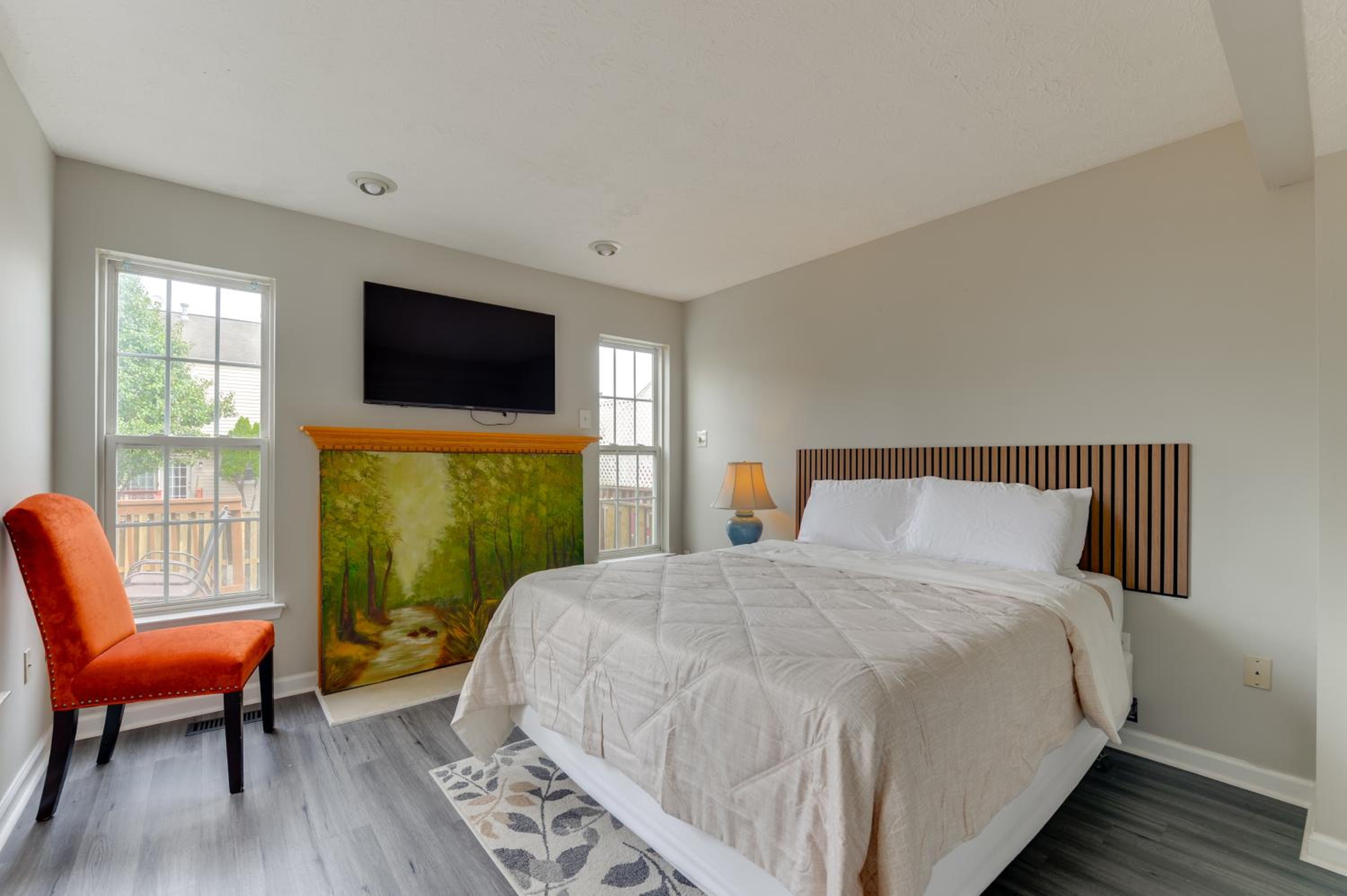 Close to Hospital and White Marsh! Rosedale Townhome