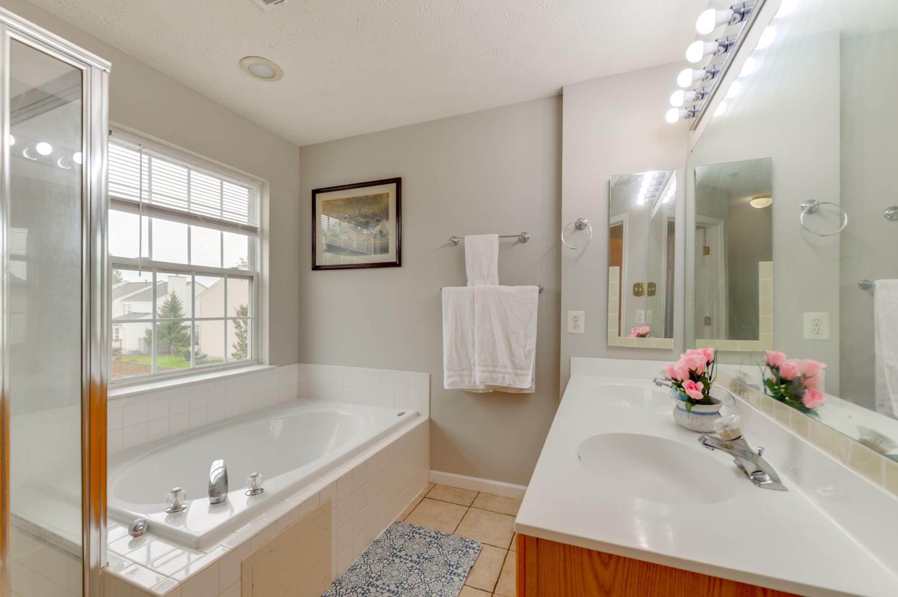Close to Hospital and White Marsh! Rosedale Townhome