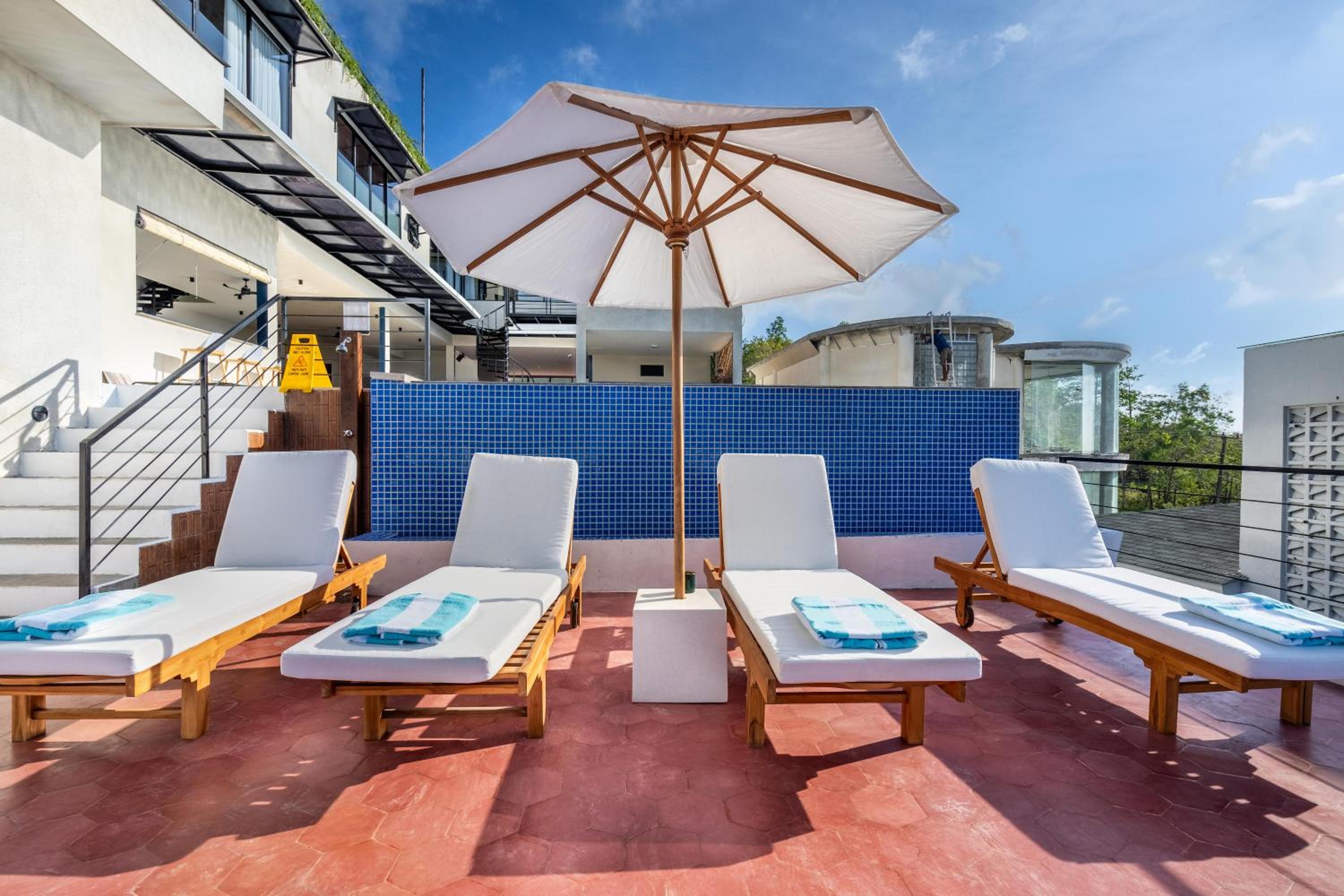 Jiya Villa Uluwatu - Panoramic Terraces with Stunning Views, Luxury Service and Entertainment