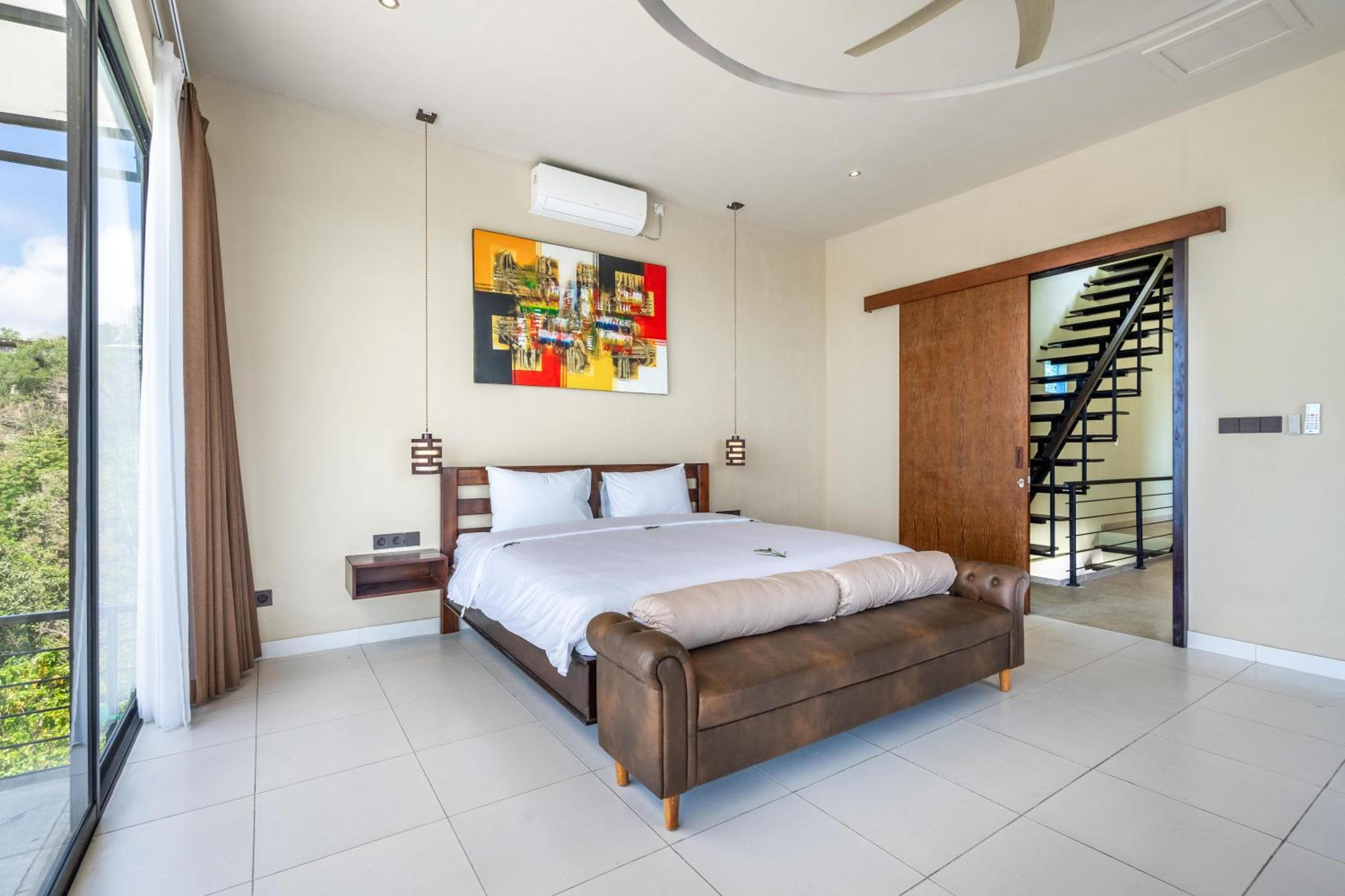 Jiya Villa Uluwatu - Panoramic Terraces with Stunning Views, Luxury Service and Entertainment