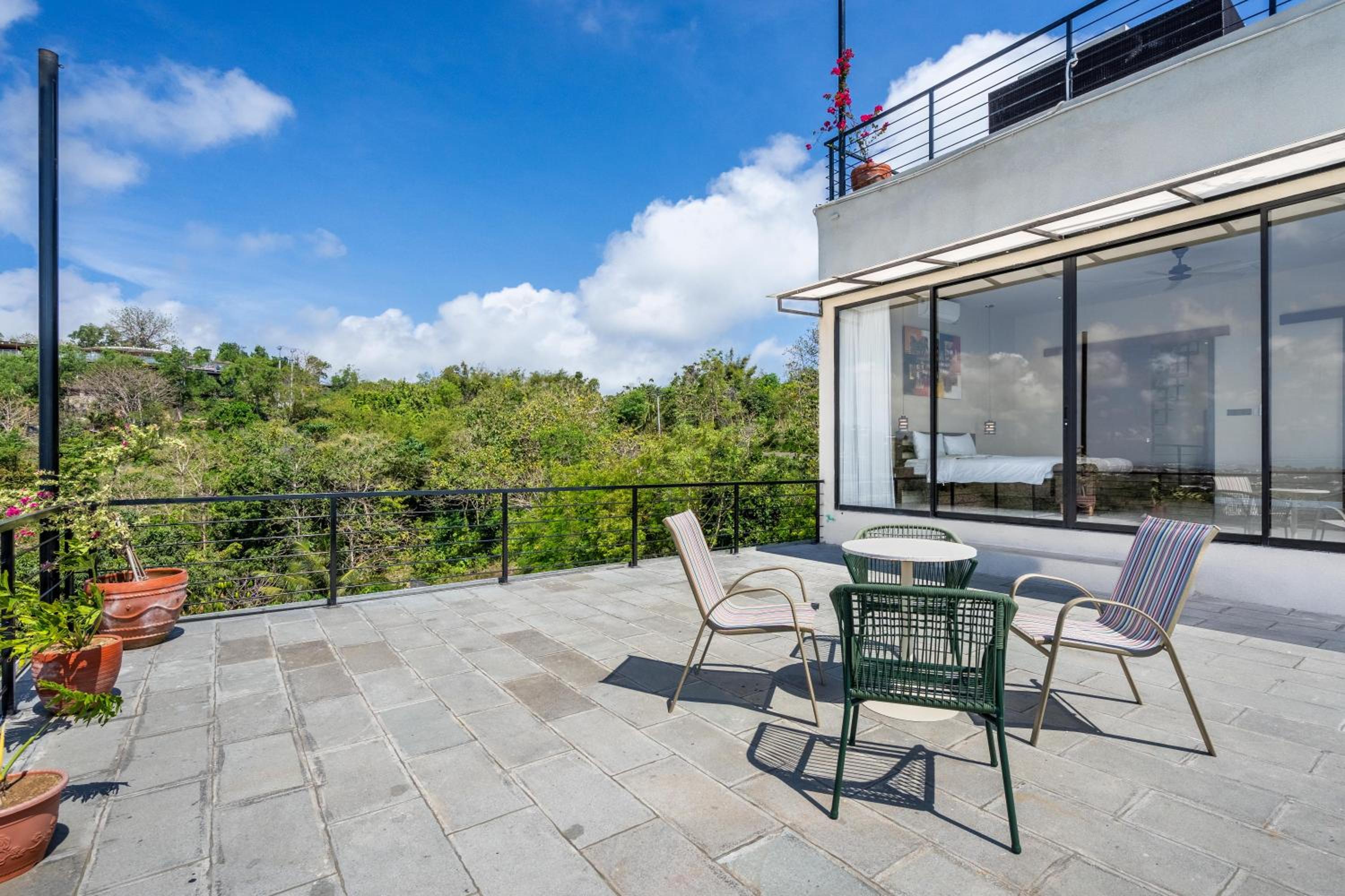 Jiya Villa Uluwatu - Panoramic Terraces with Stunning Views, Luxury Service and Entertainment