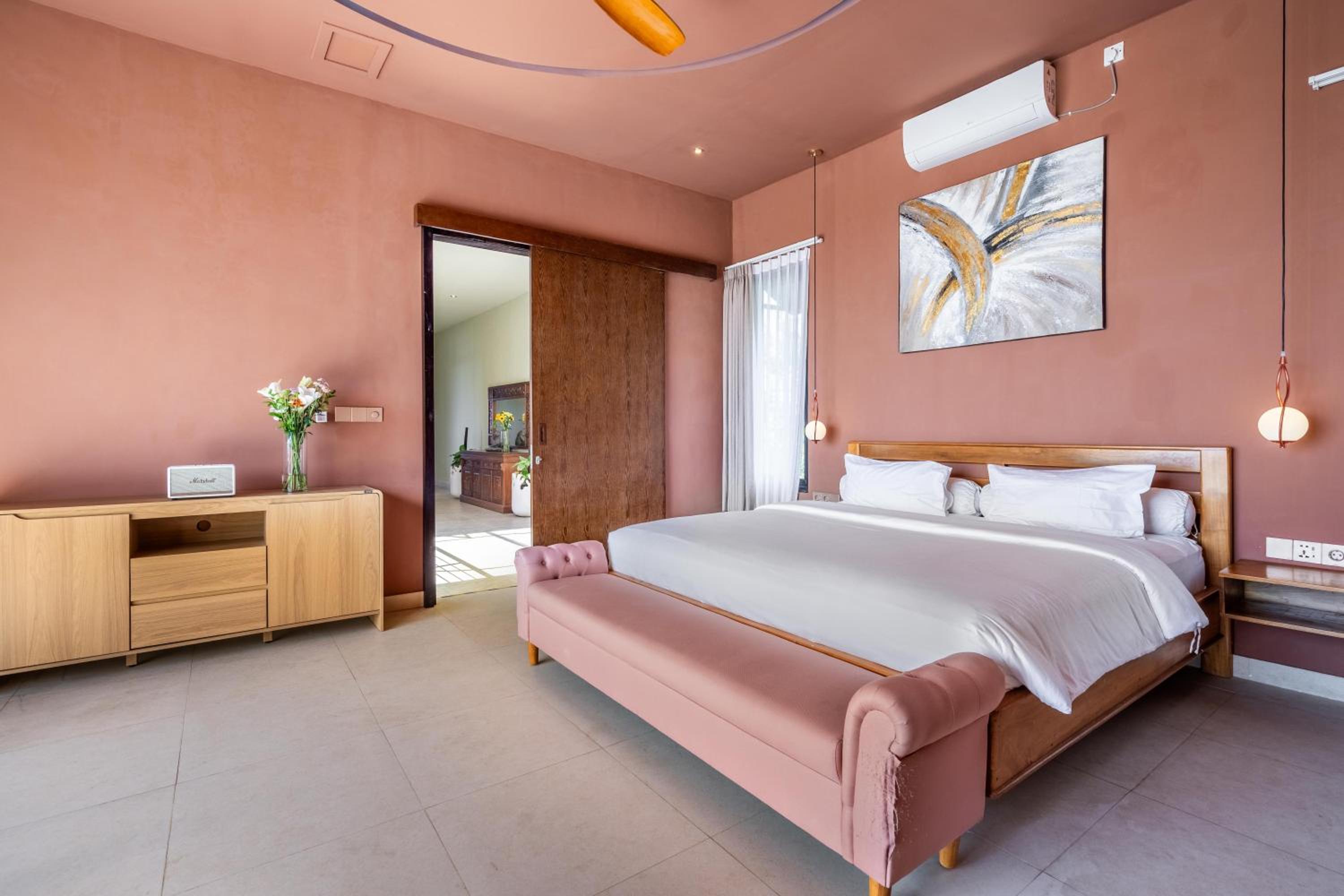 Jiya Villa Uluwatu - Panoramic Terraces with Stunning Views, Luxury Service and Entertainment