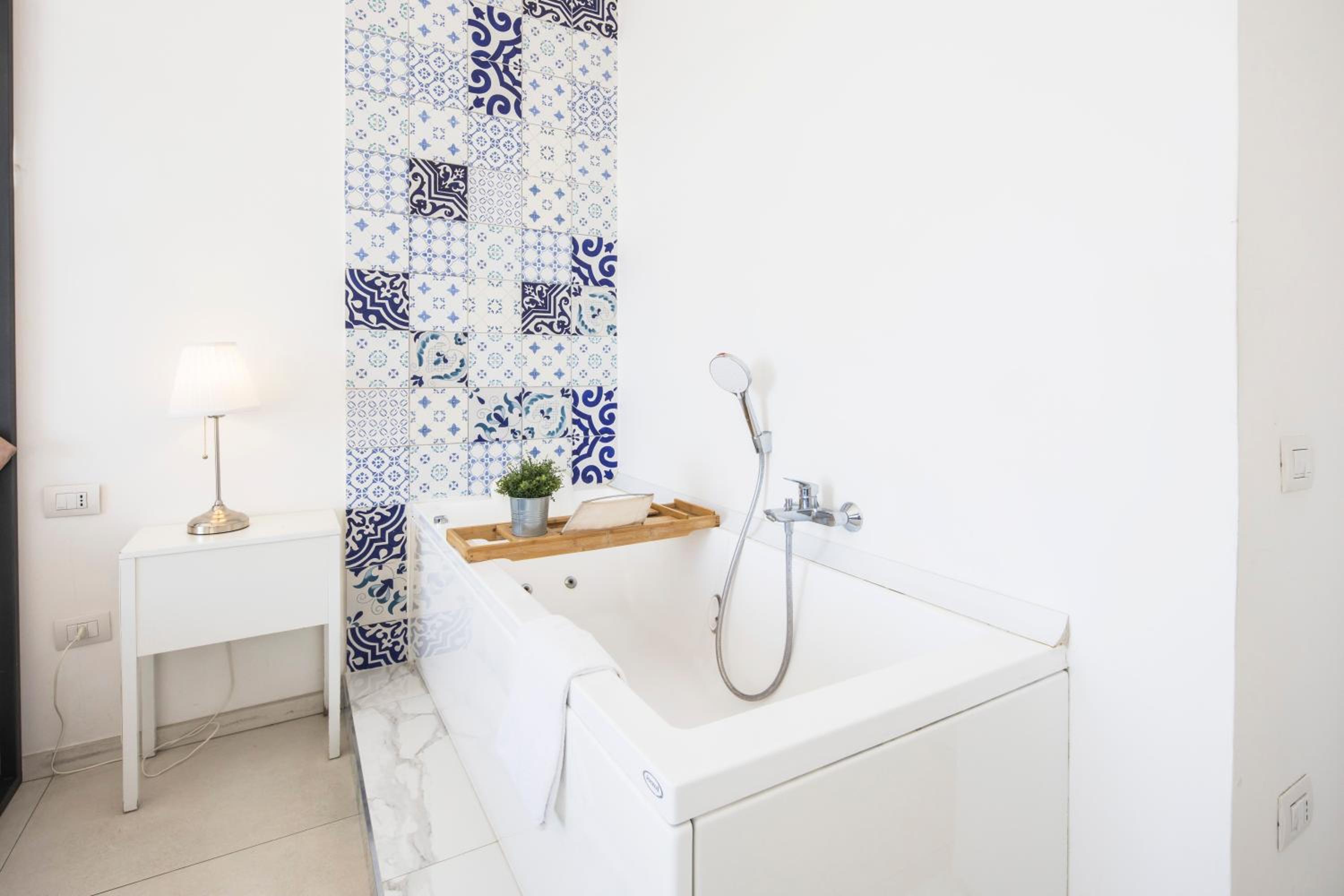 Relais Luxury Retreat - Seafront Apartments