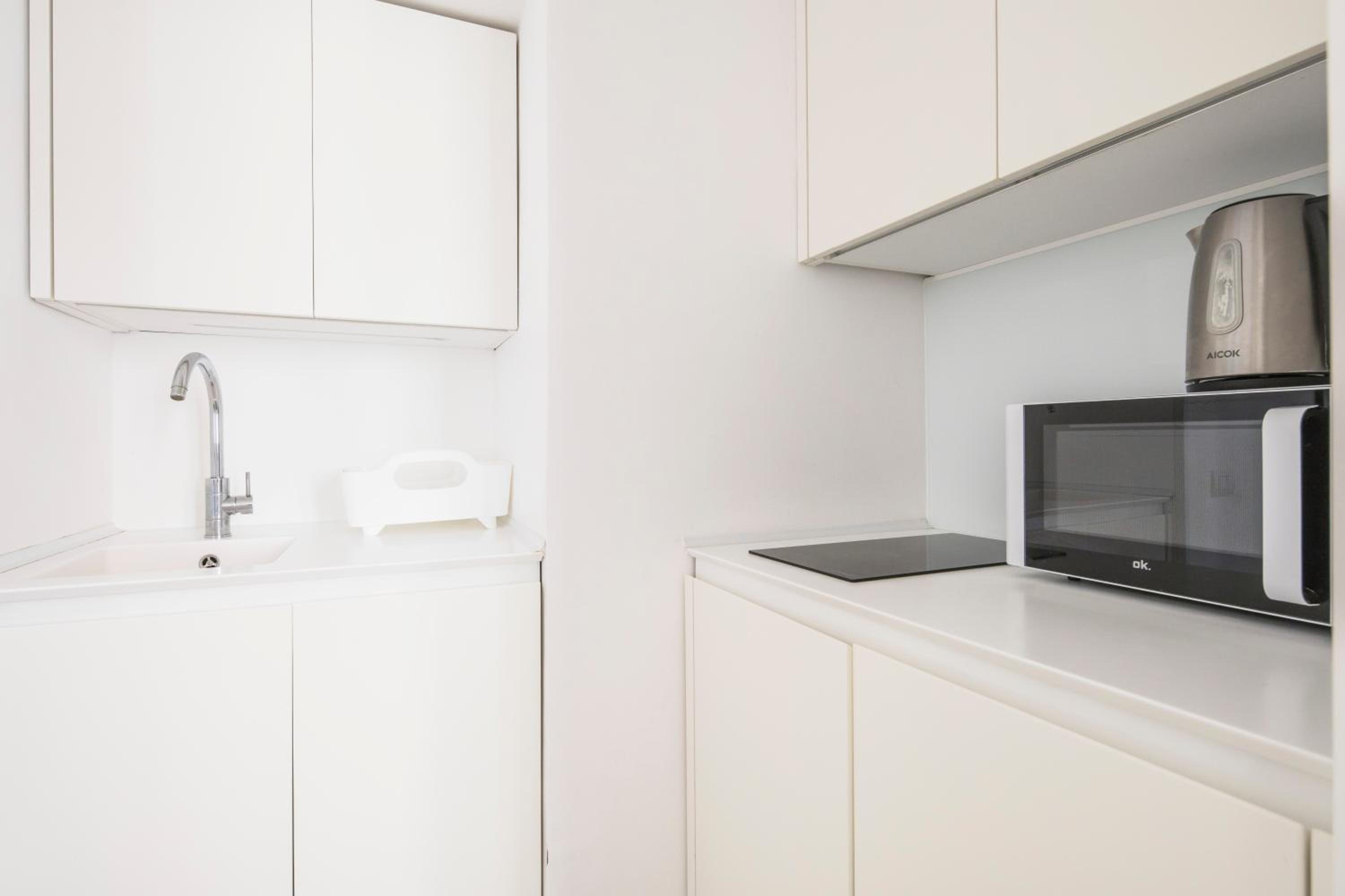Relais Luxury Retreat - Seafront Apartments