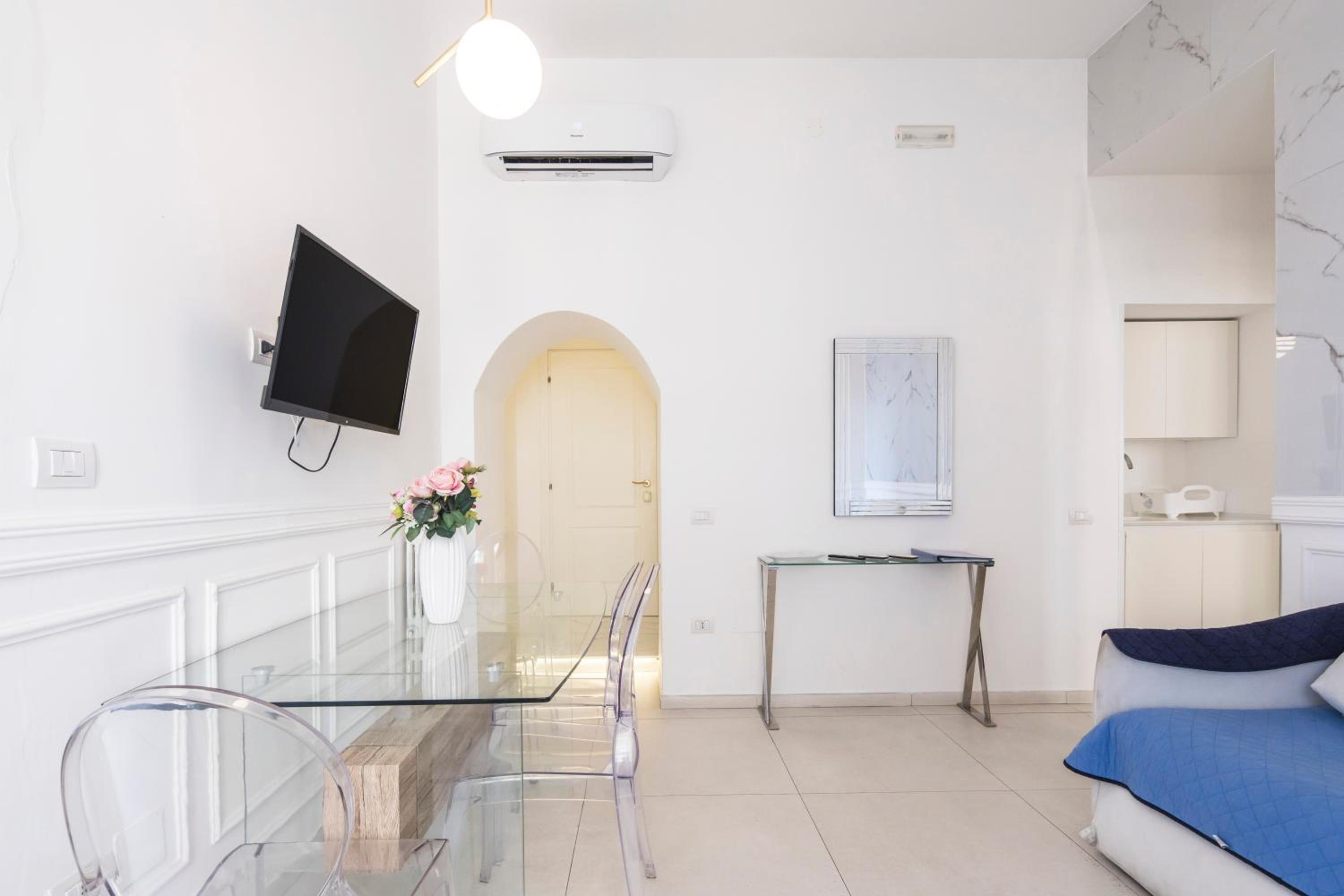 Relais Luxury Retreat - Seafront Apartments