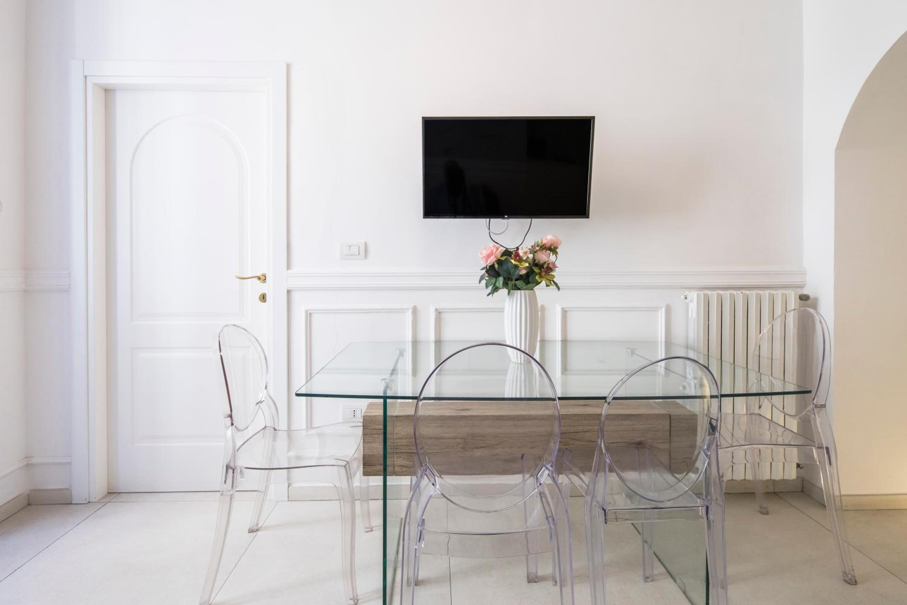 Relais Luxury Retreat - Seafront Apartments