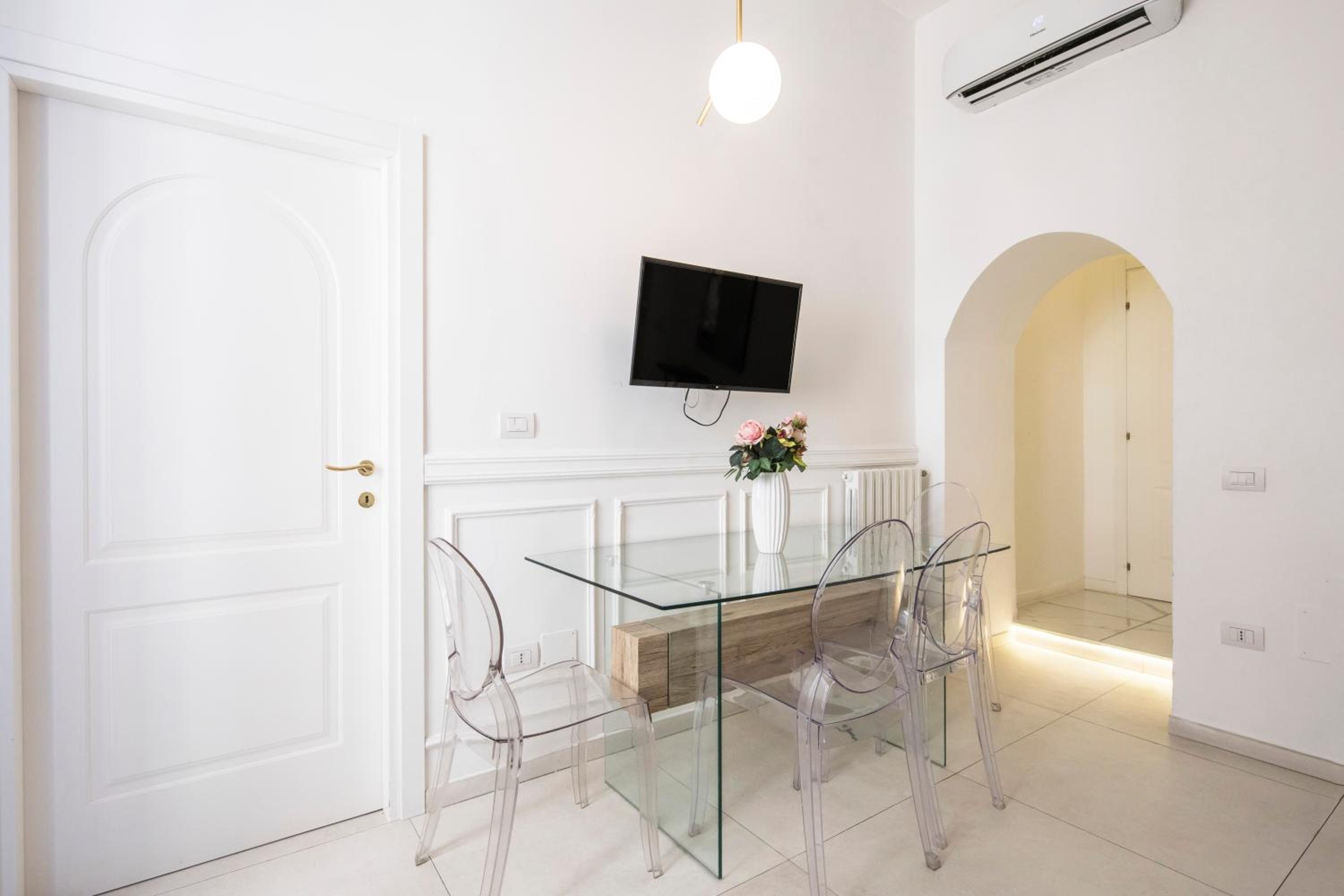Relais Luxury Retreat - Seafront Apartments