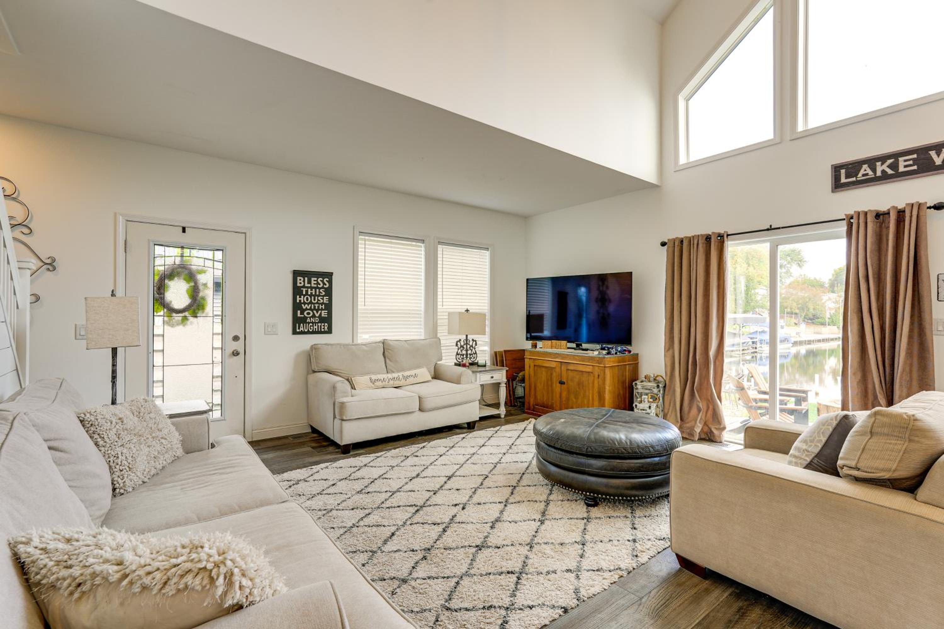 Sleek Getaway on Lake Wawasee with Private Dock!