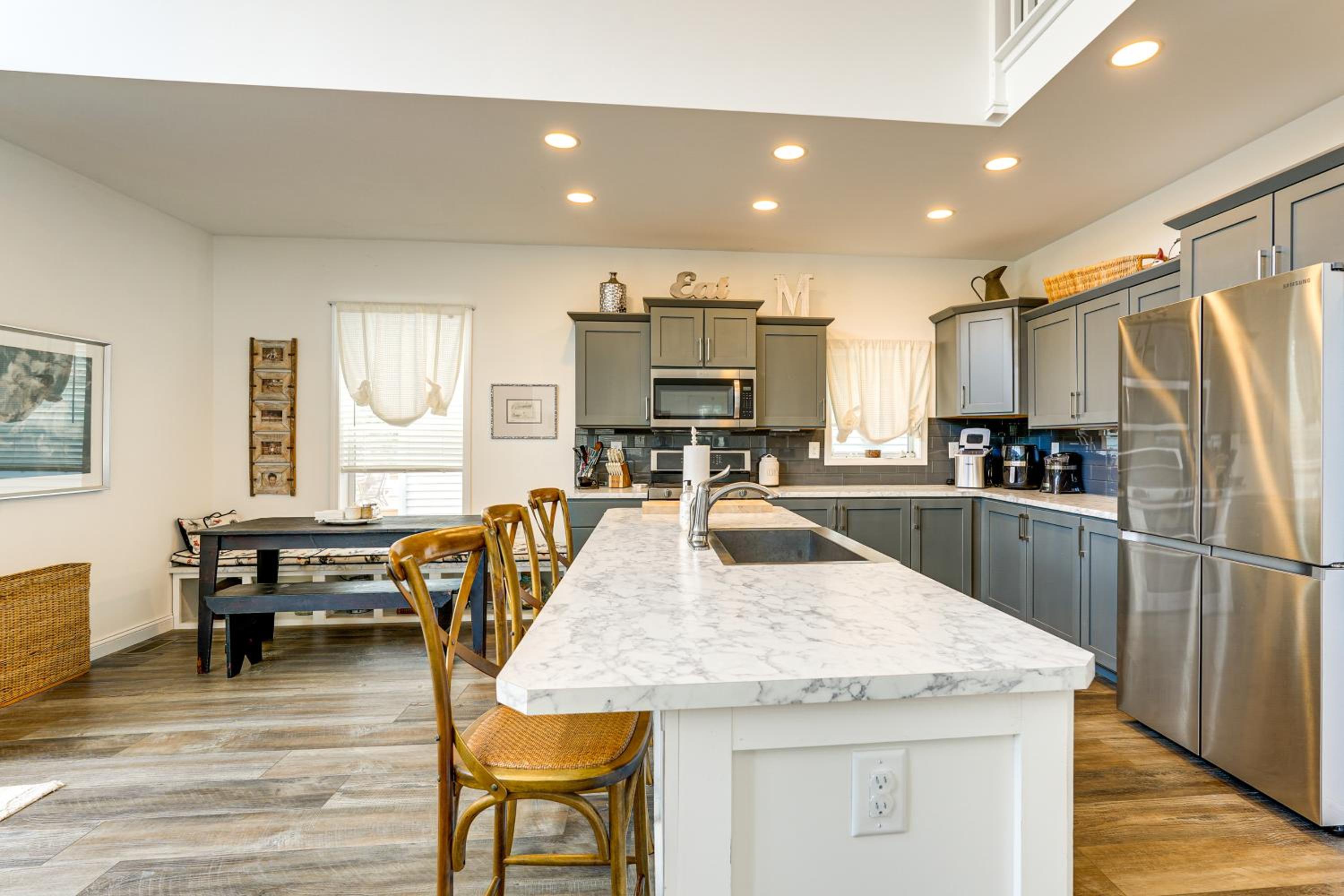 Sleek Getaway on Lake Wawasee with Private Dock!