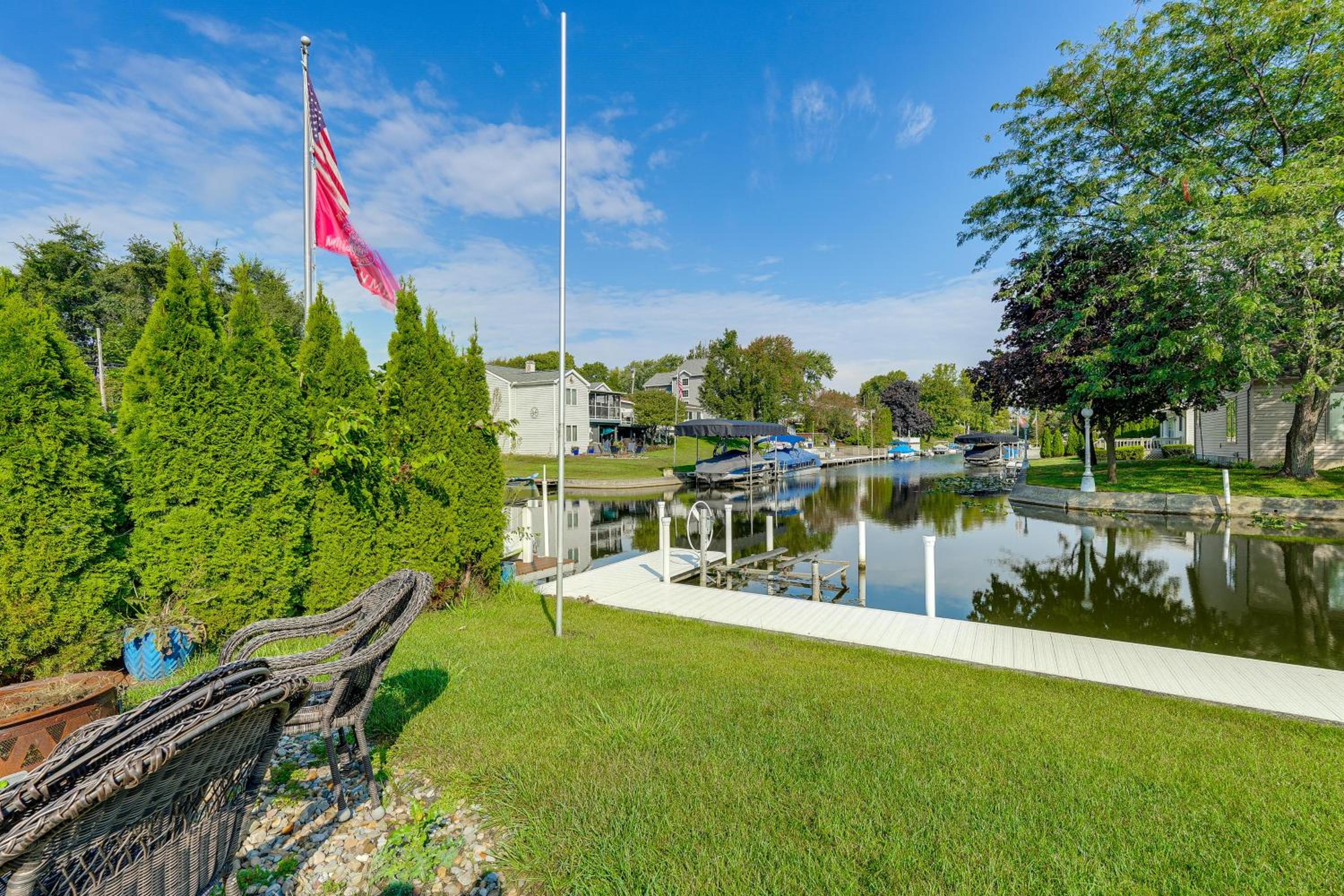 Sleek Getaway on Lake Wawasee with Private Dock!