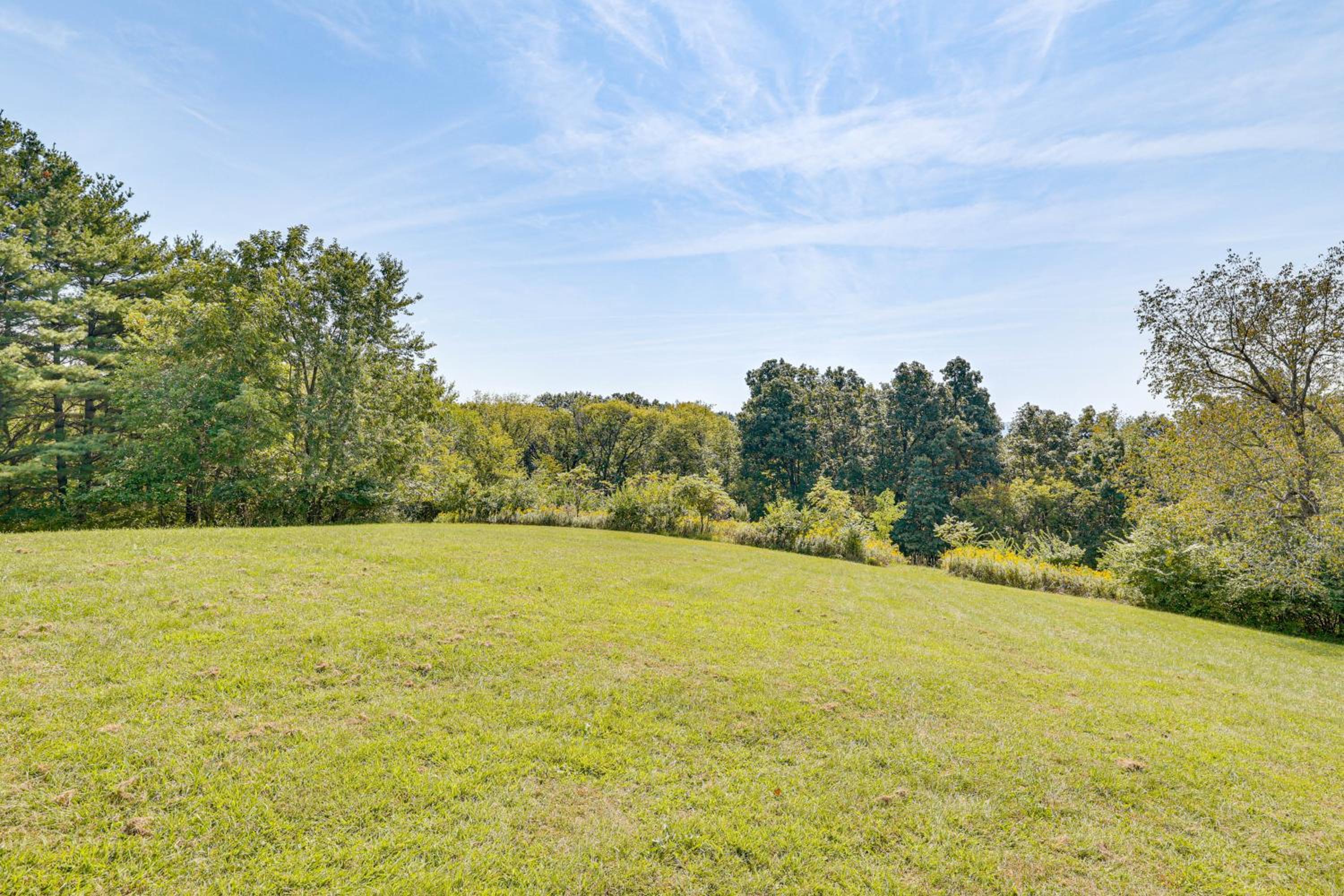 Near Mississippi River! Countryside Family Retreat