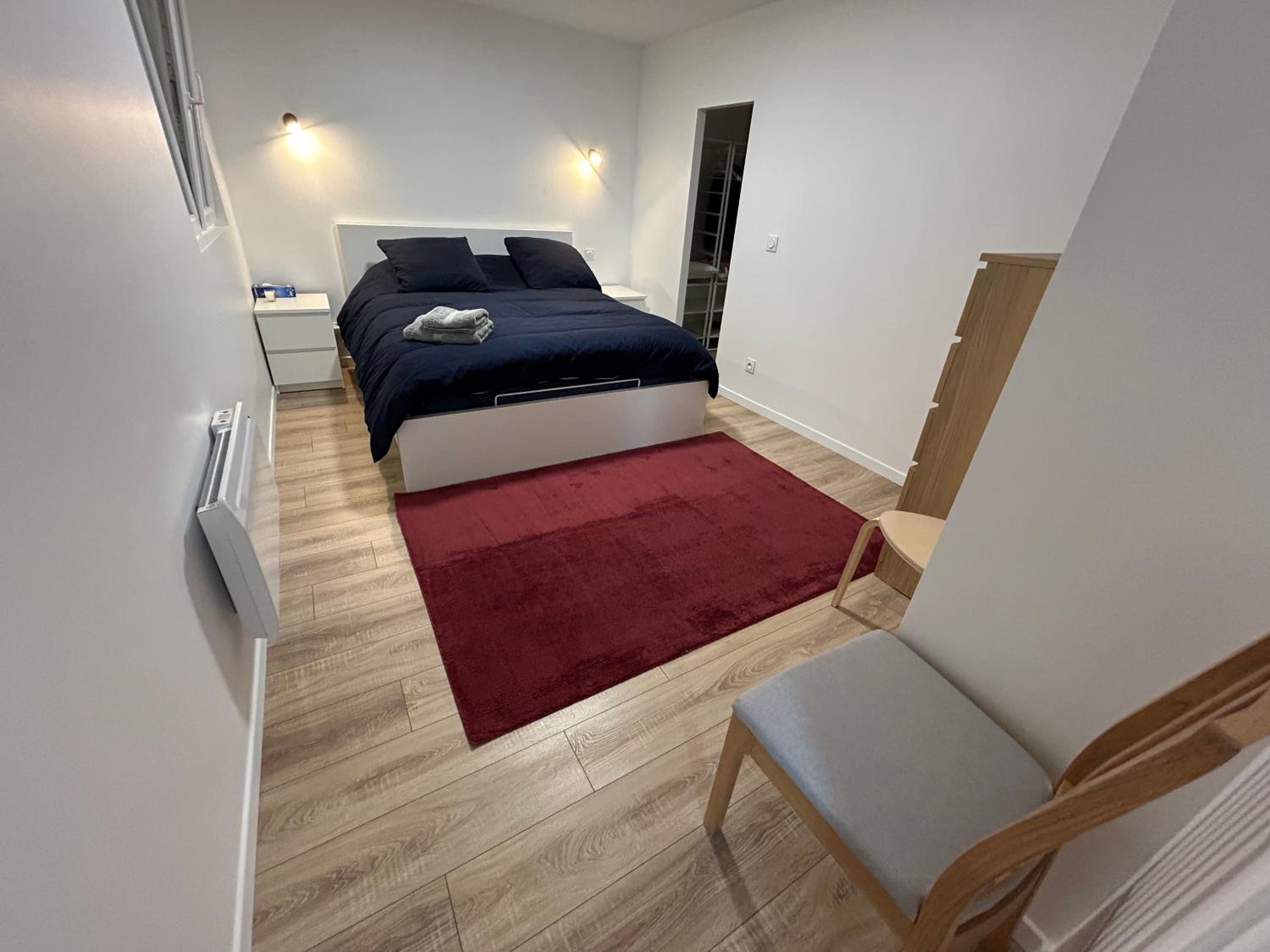Place Morny, 2 rooms brand new, up to 4 guests